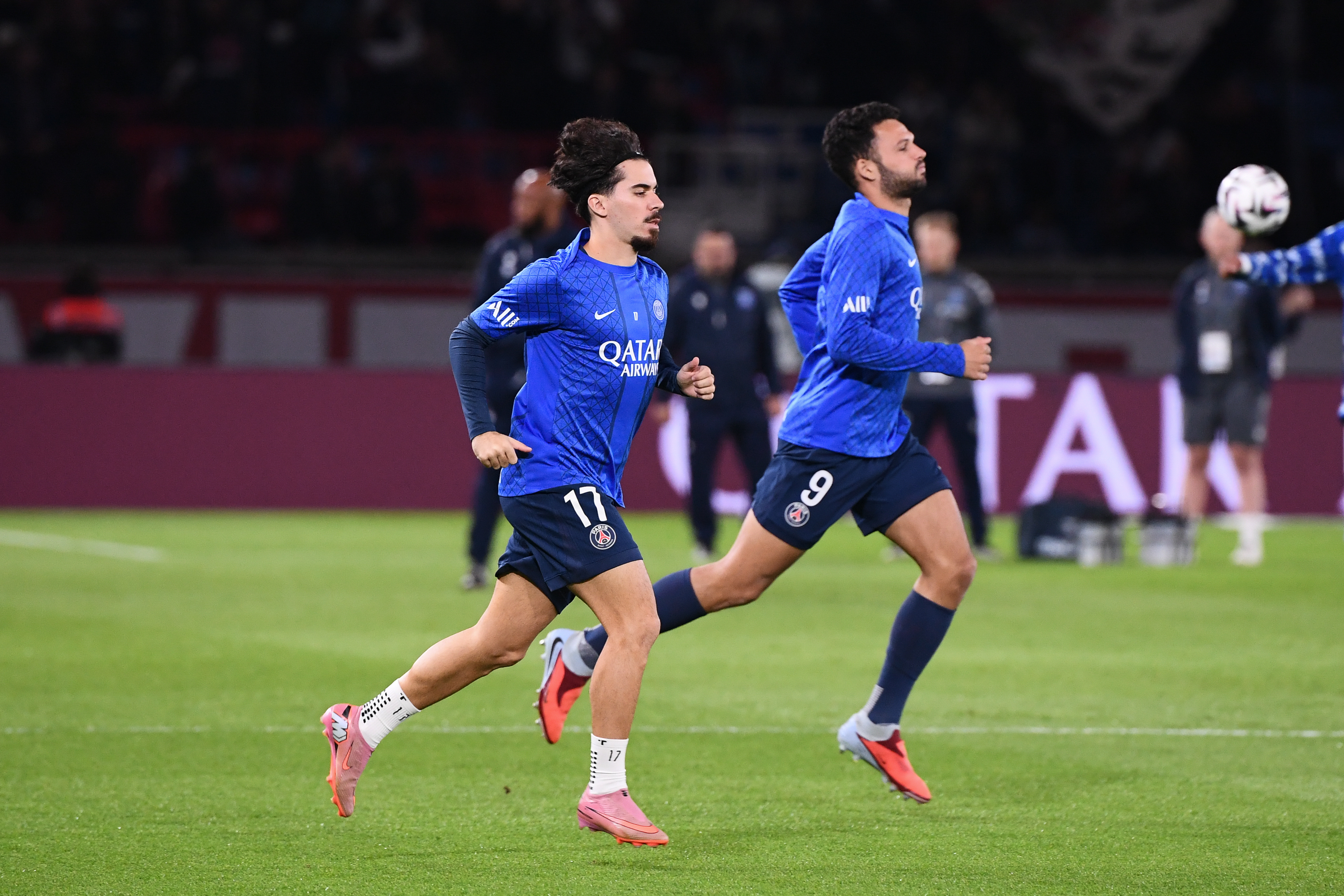 Revue de presse : Barcelone/PSG, blessures, espoirs et NBA