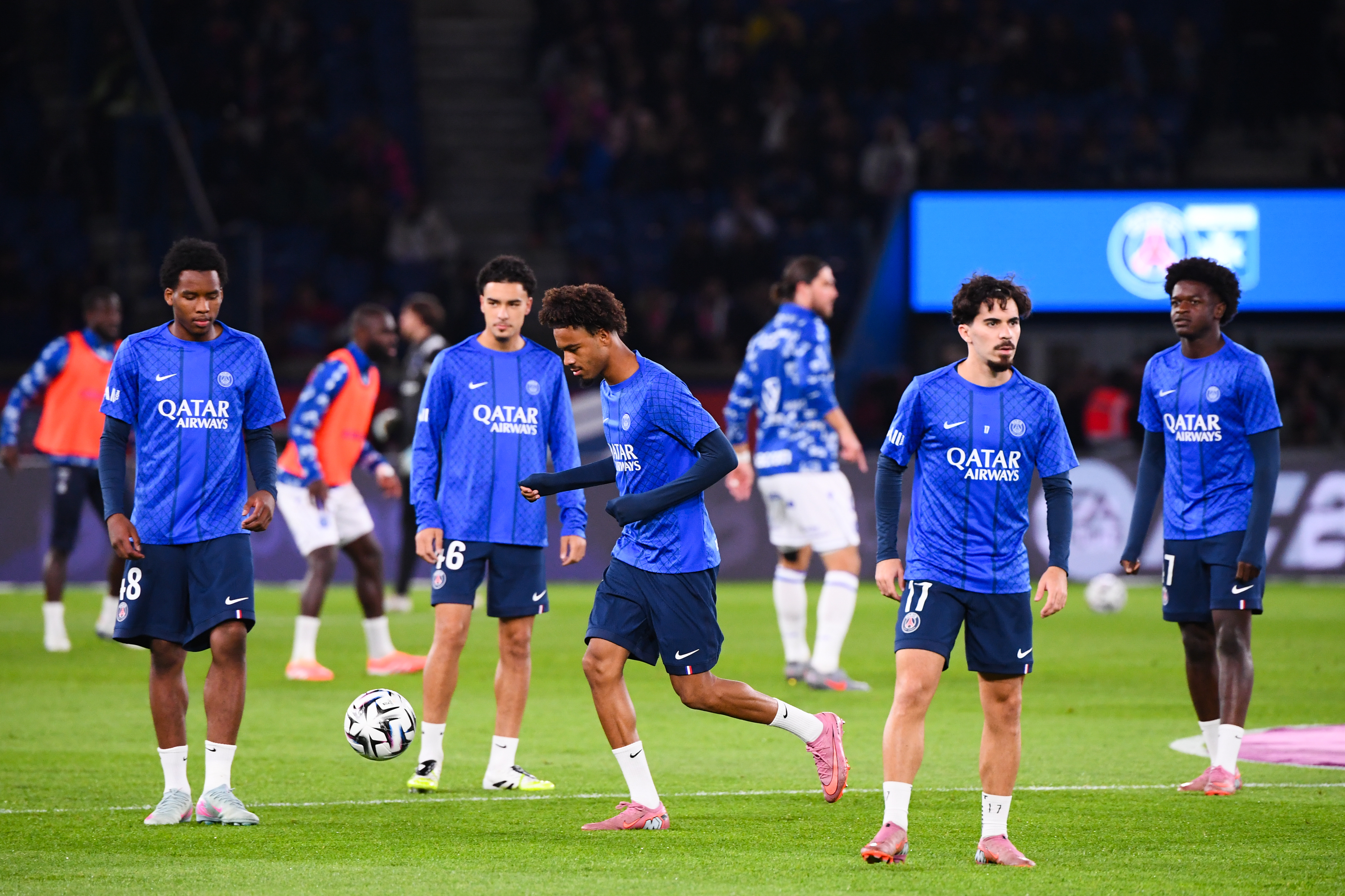 Revue de presse : Barcelone/PSG, Vitinha, Chevalier et Lee