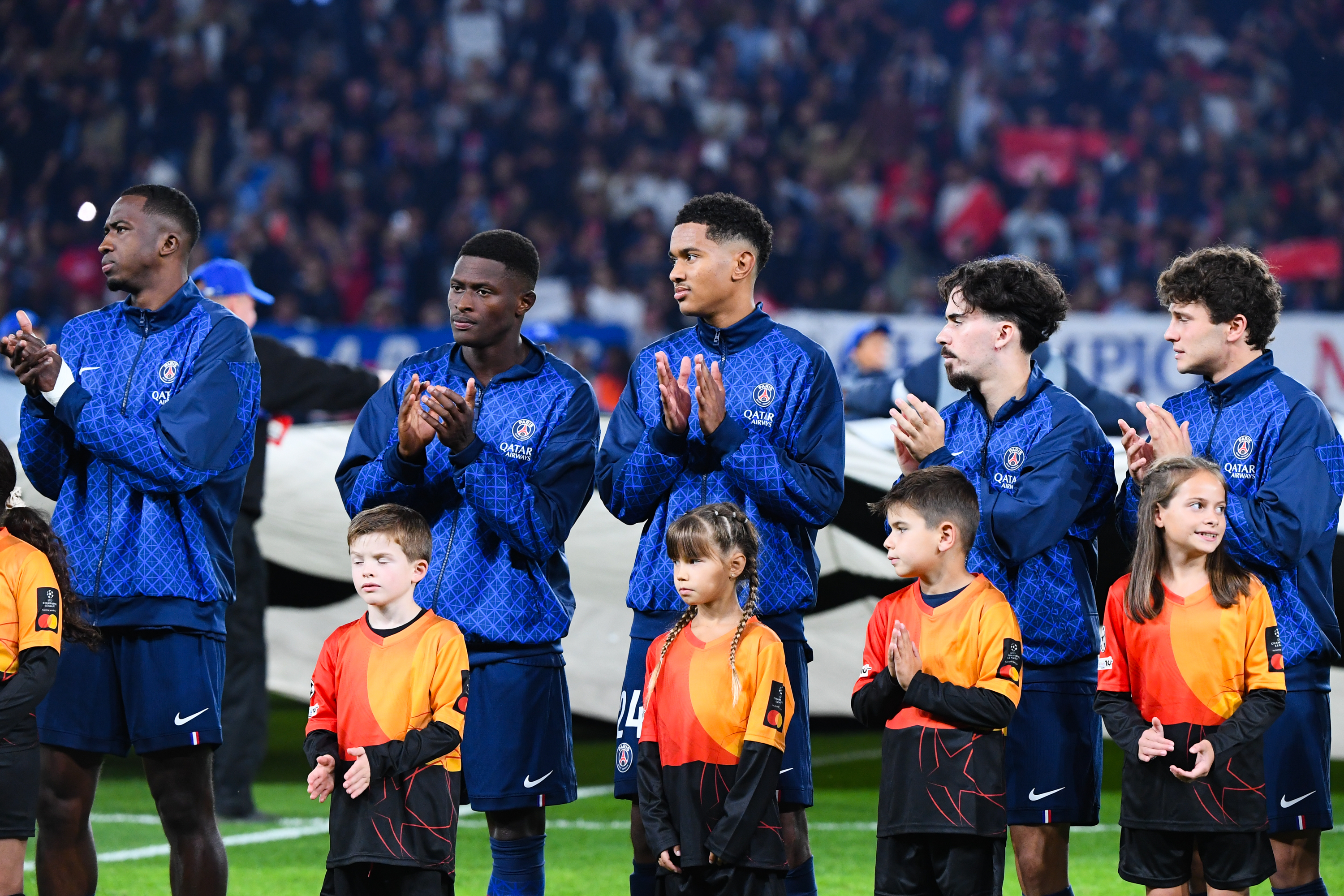Bayer Leverkusen/PSG - L'équipe parisienne selon la presse : Mayulu en 9, un doute défense