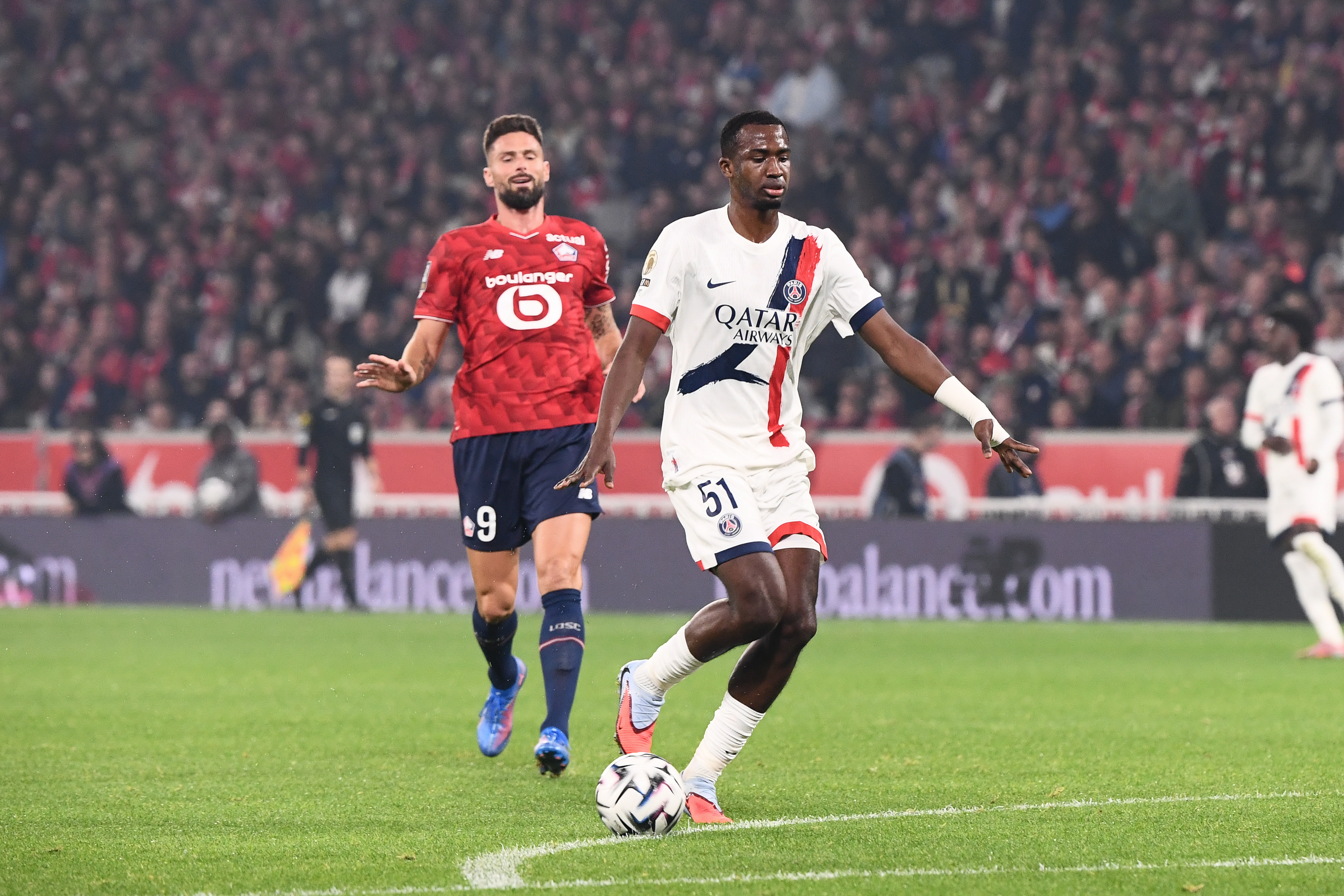 Lille/PSG - "Il faut qu'on s'améliore collectivement", les mots forts de Pacho