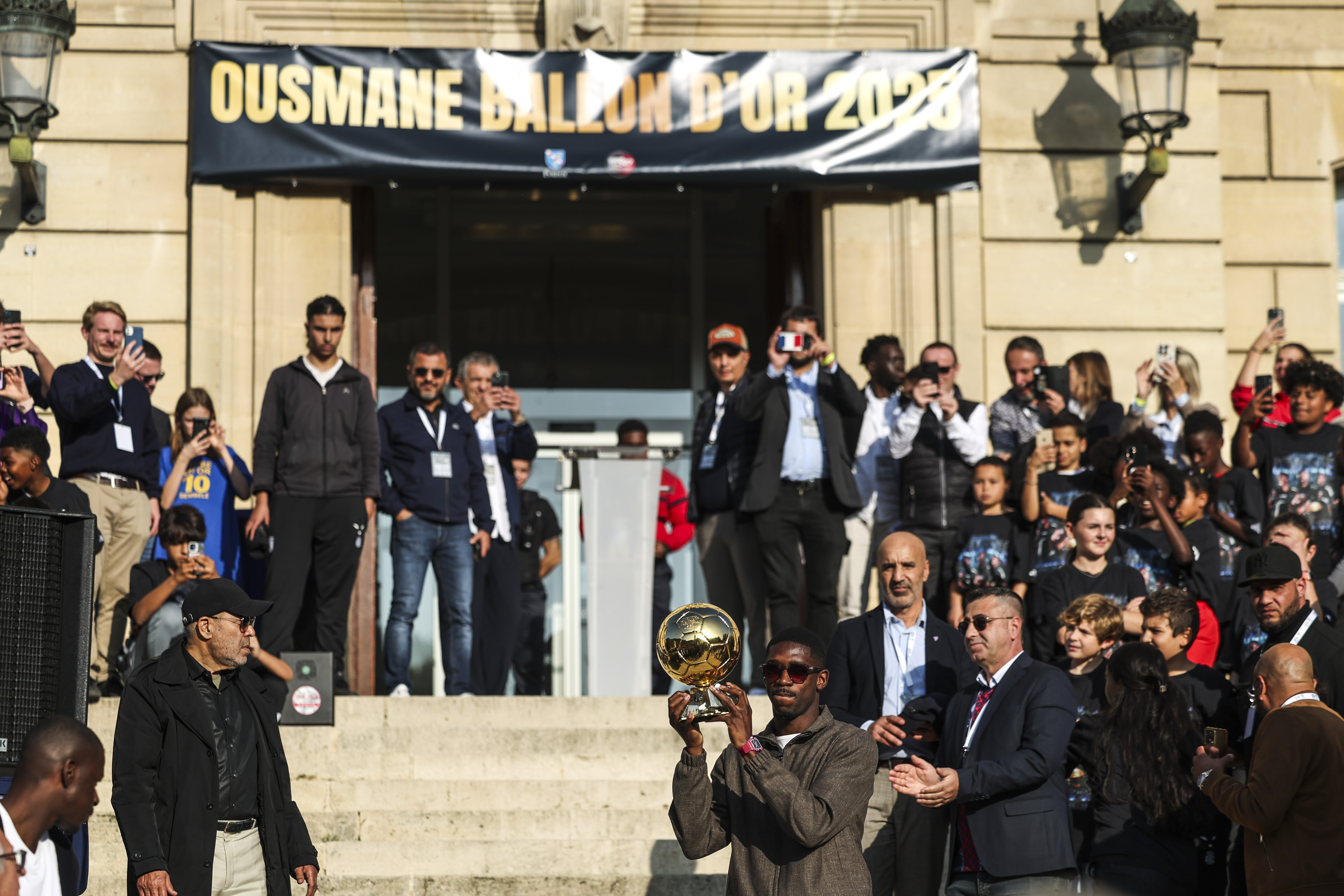 Revue de presse : Le Ballon d'Or de Dembélé à Evreux et Islande/France