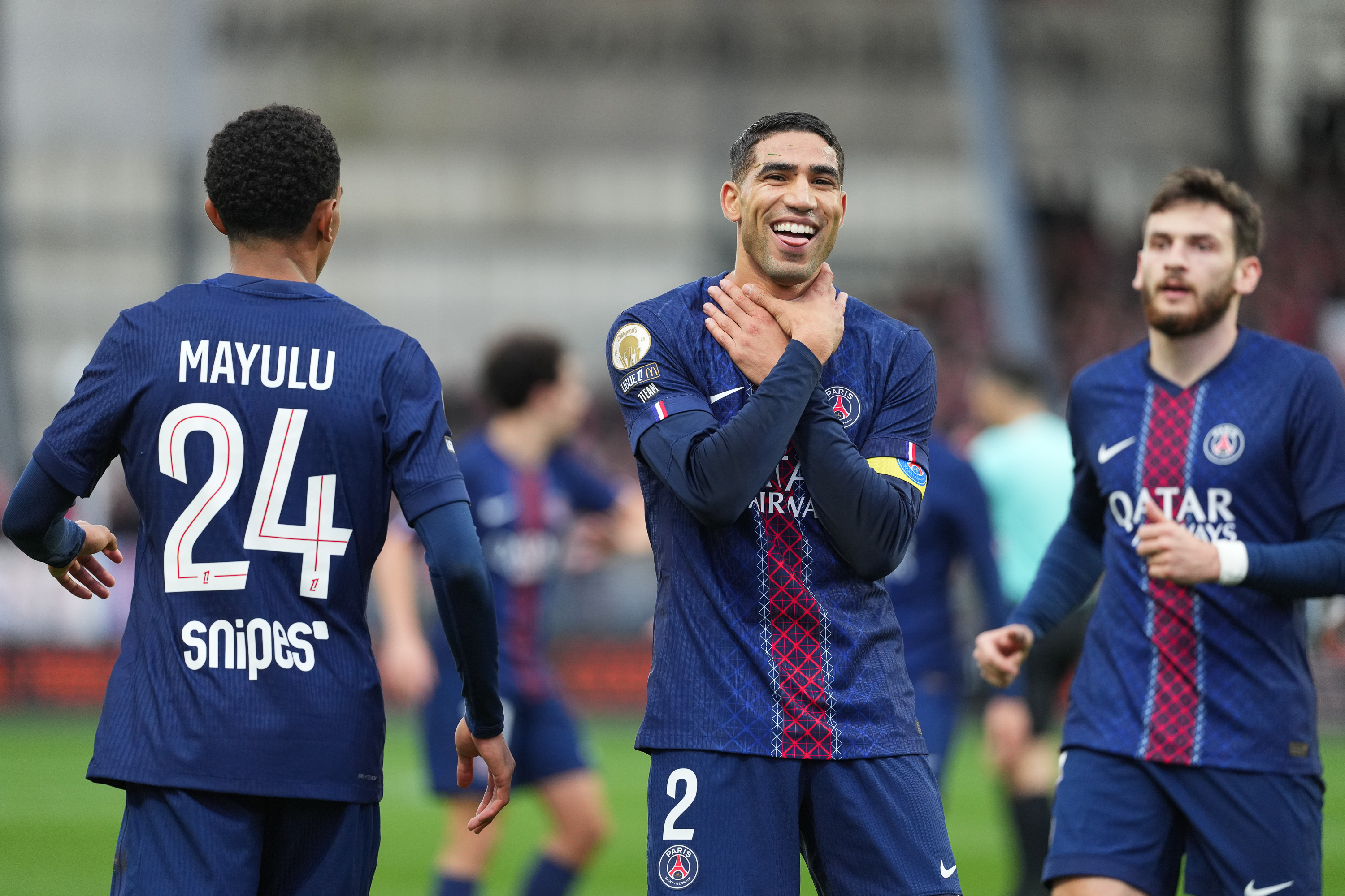 Revue de presse : Brest/PSG, Hakimi brille et Paris reprend la 1ere place