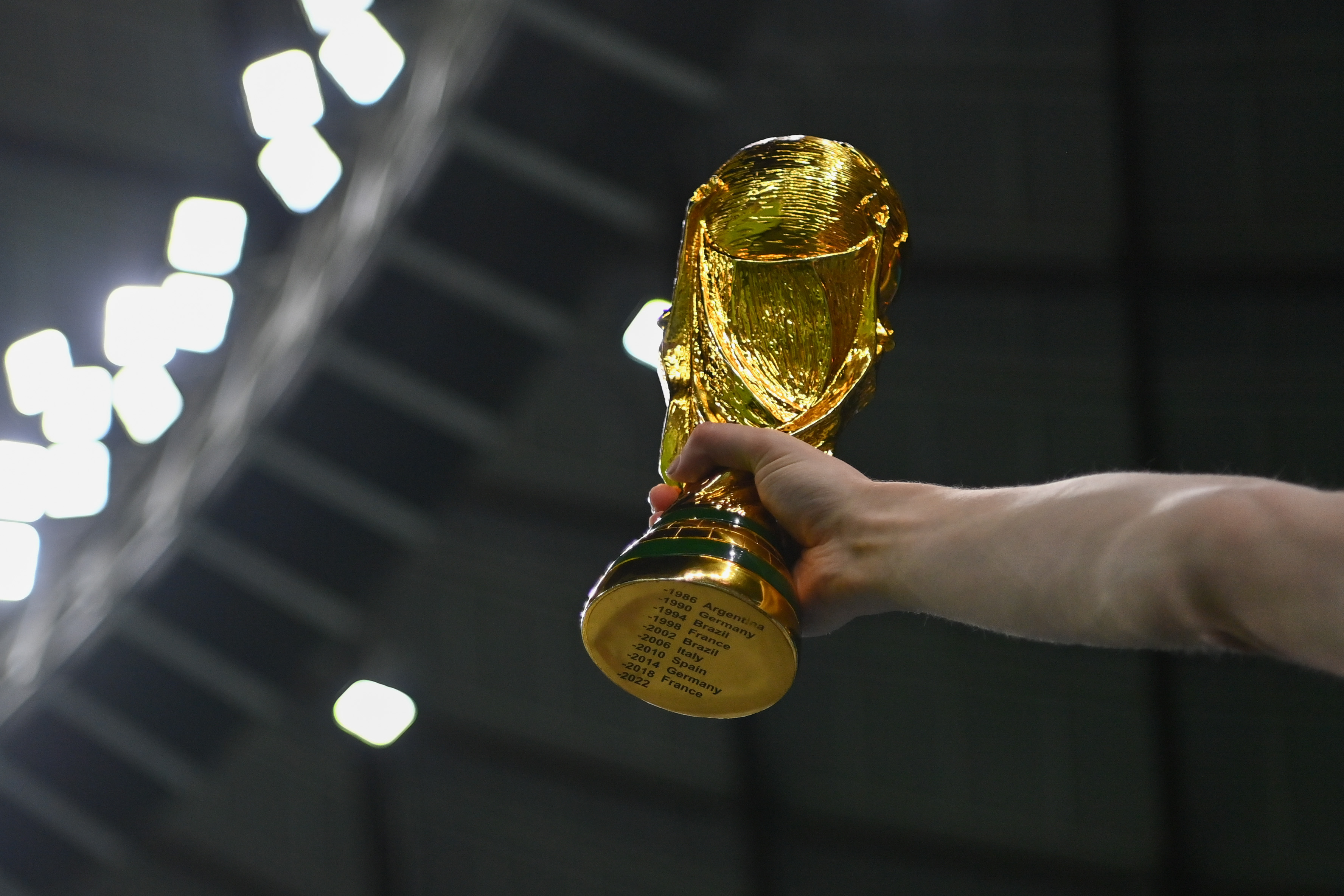 Revue de presse : Réflexions pour une Coupe du Monde spéciale