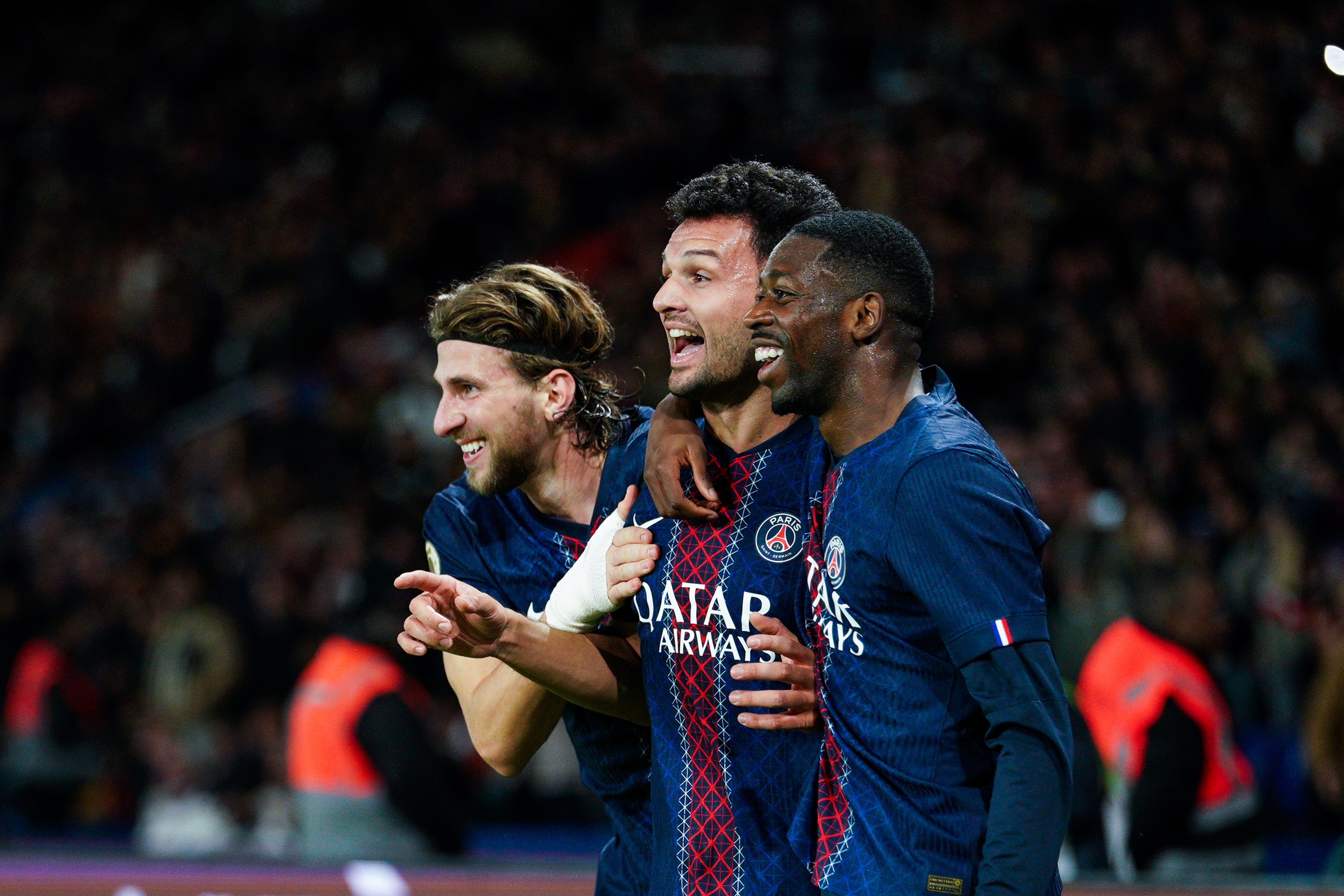 PSG/Nice - Zabarnyi félicite son équipe et évoque le Bayern