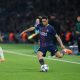 PSG/Bayern – Hakimi subit un tacle terrible et sort en larmes