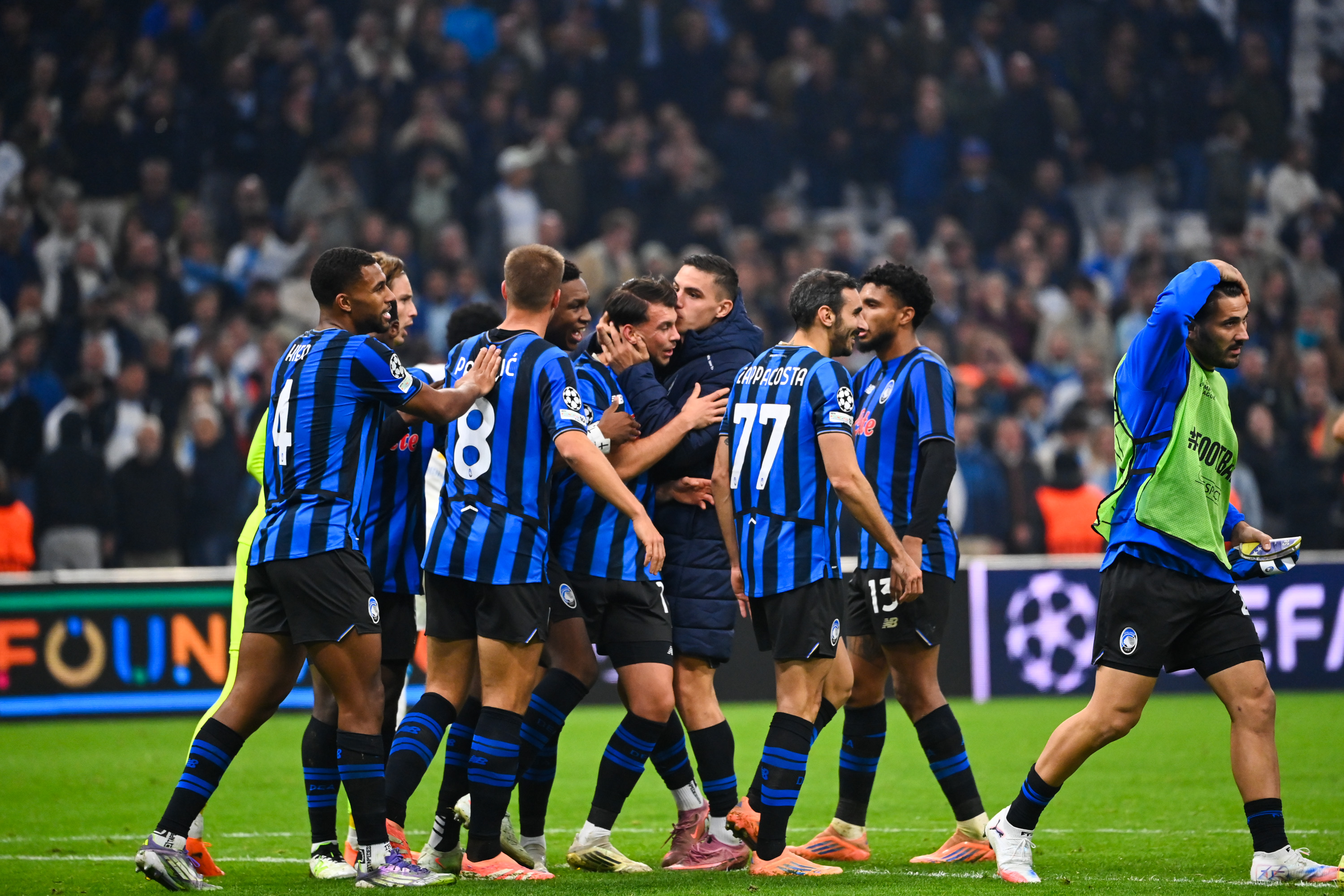 Ligue des Champions - Les 4 plus beaux buts ce mercredi