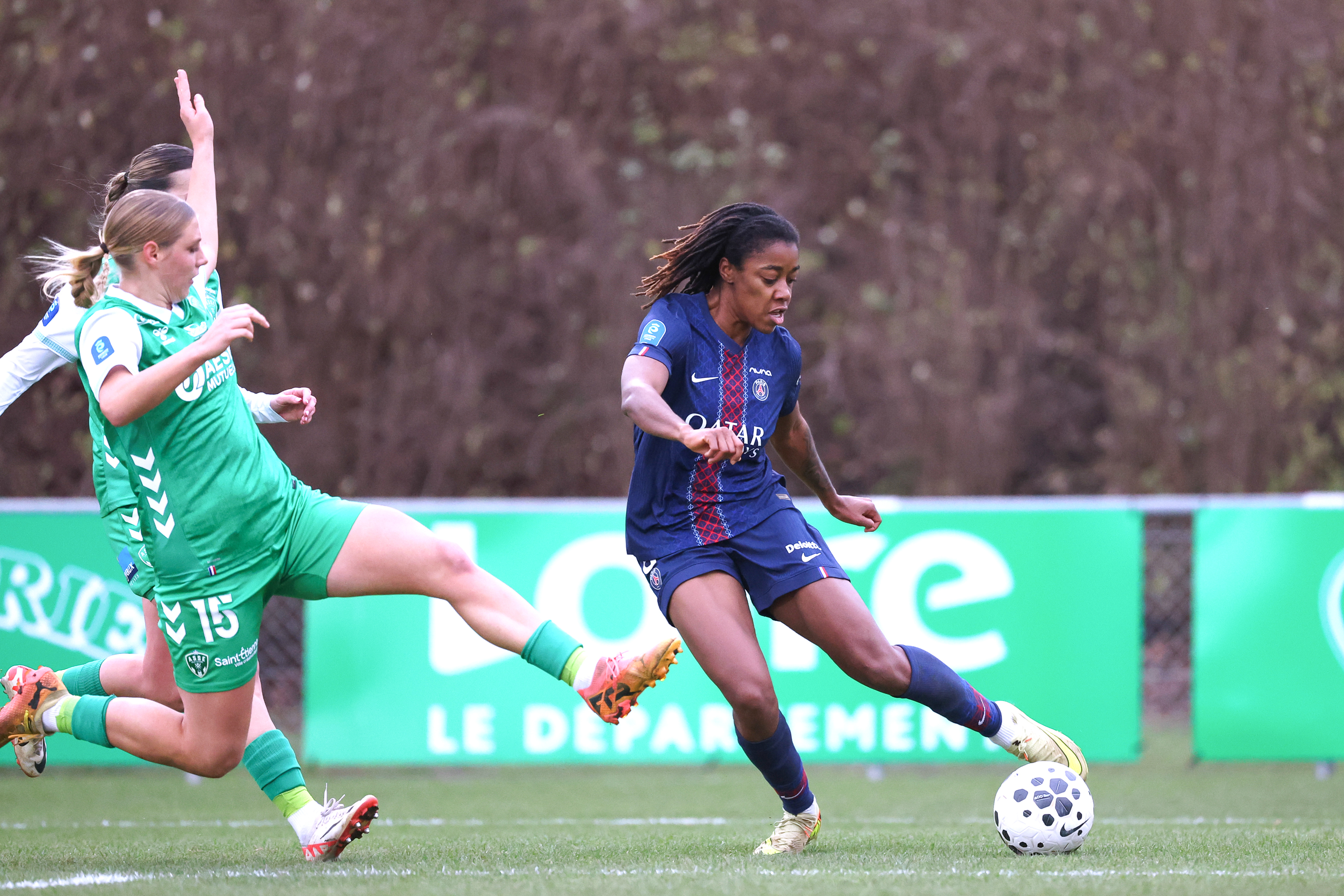 Saint-Etienne/PSG - Echegini savoure la victoire sans oublier la difficulté