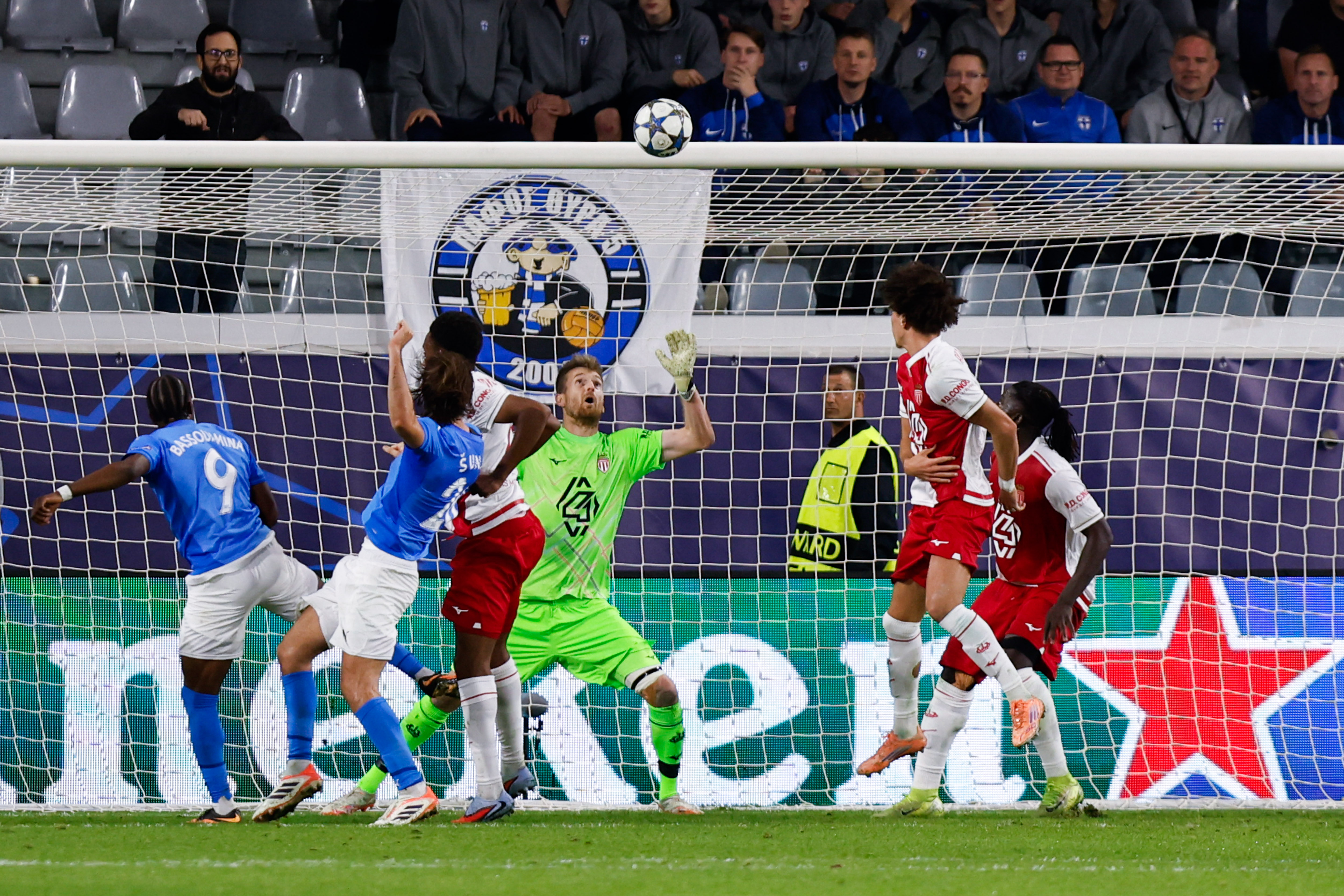 Ligue des Champions - Les plus beaux arrêts ce mercredi