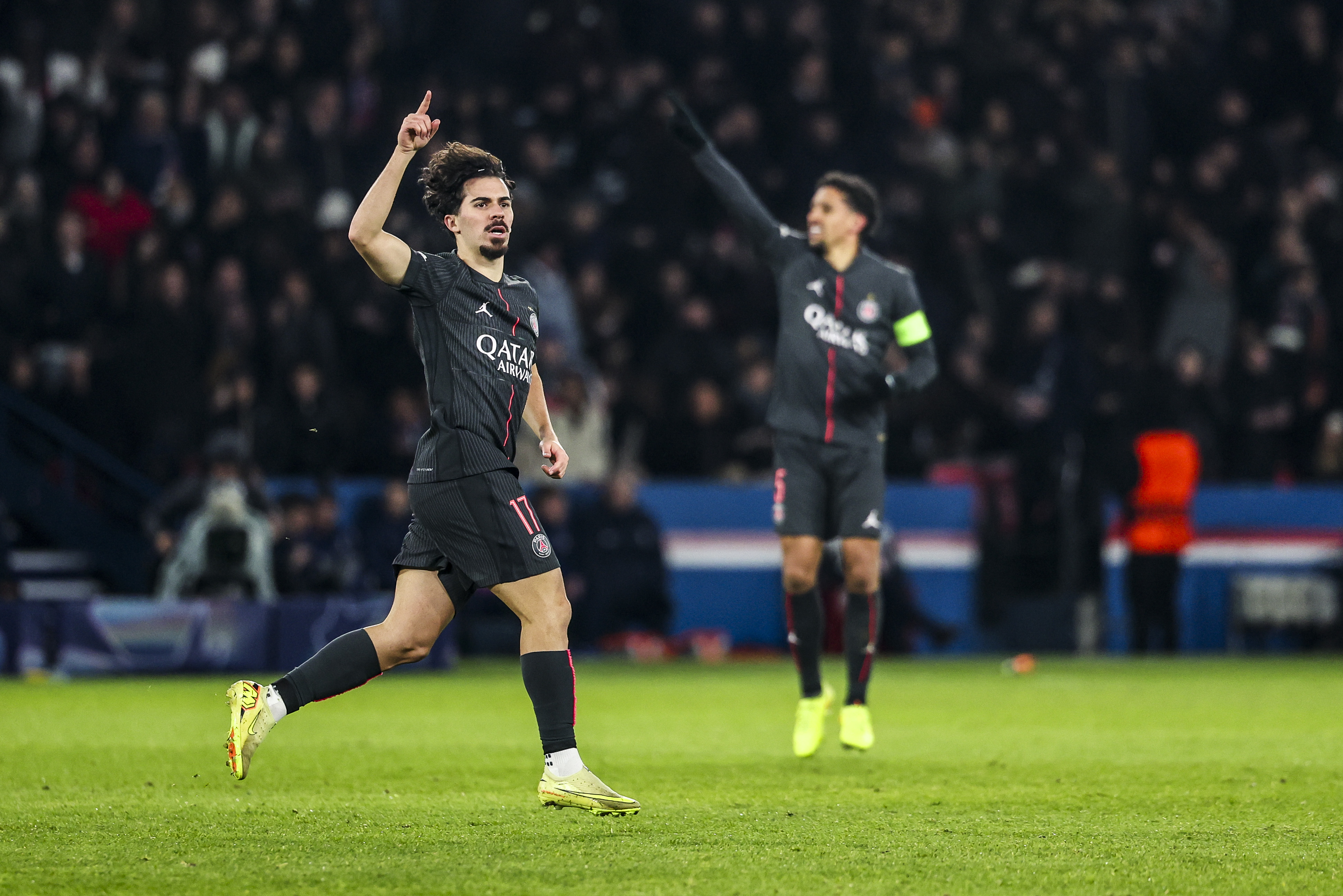 Revue de presse : PSG/Tottenham, pluie de buts dirigée par Vitinha