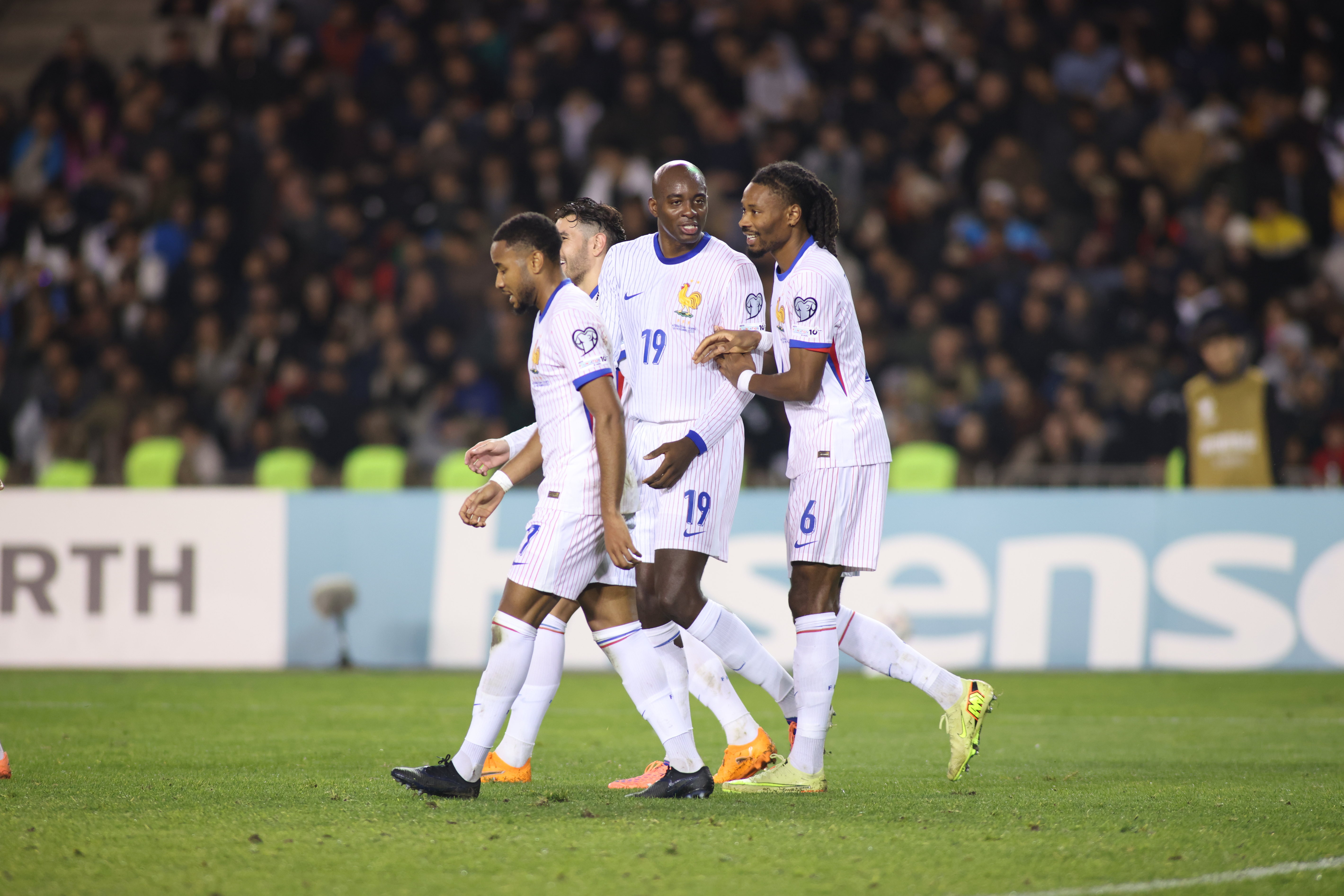 Résumé vidéo Azerbaïdjan/France (1-3), succès au bout de la rotation