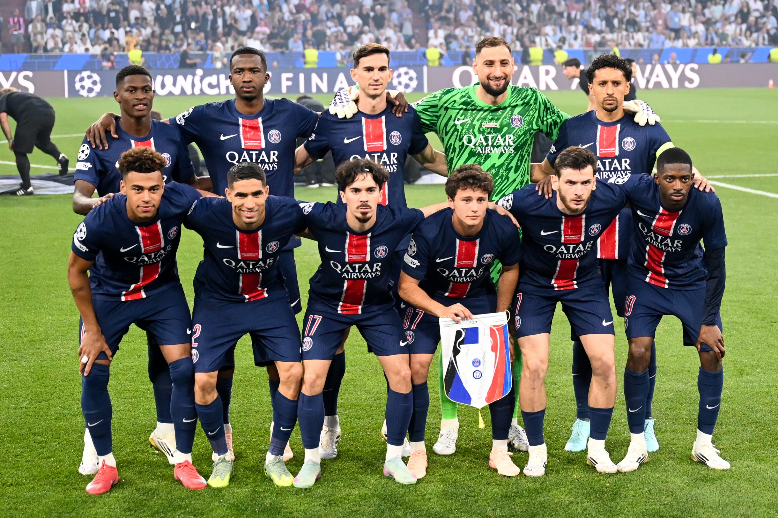 Ligue 1 - L'&eacute;quipe-type de l'ann&eacute;e 2025 des supporters, un PSG en mode LDC