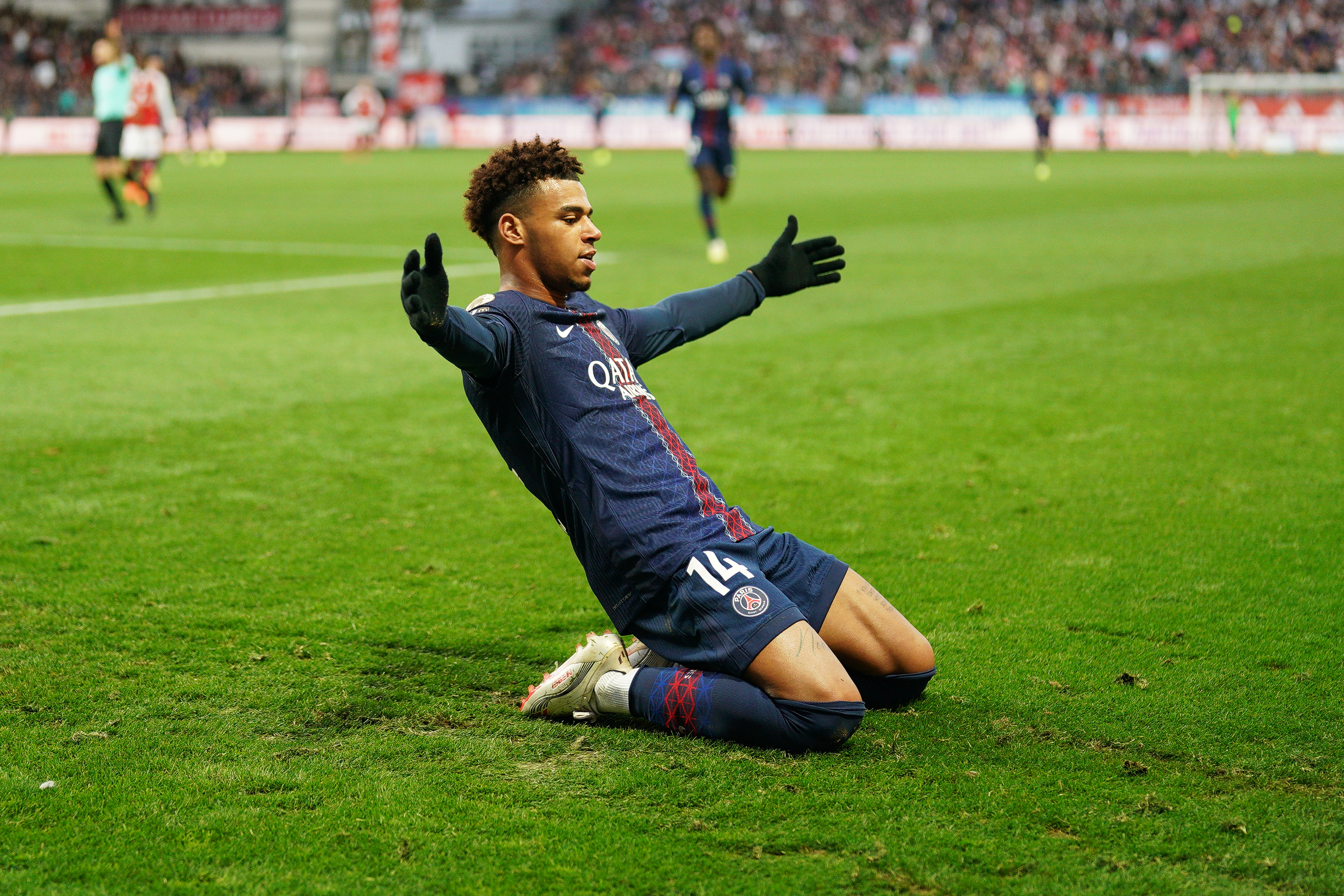 Revue de presse PSG : Doué, Coupe de France et arbitres