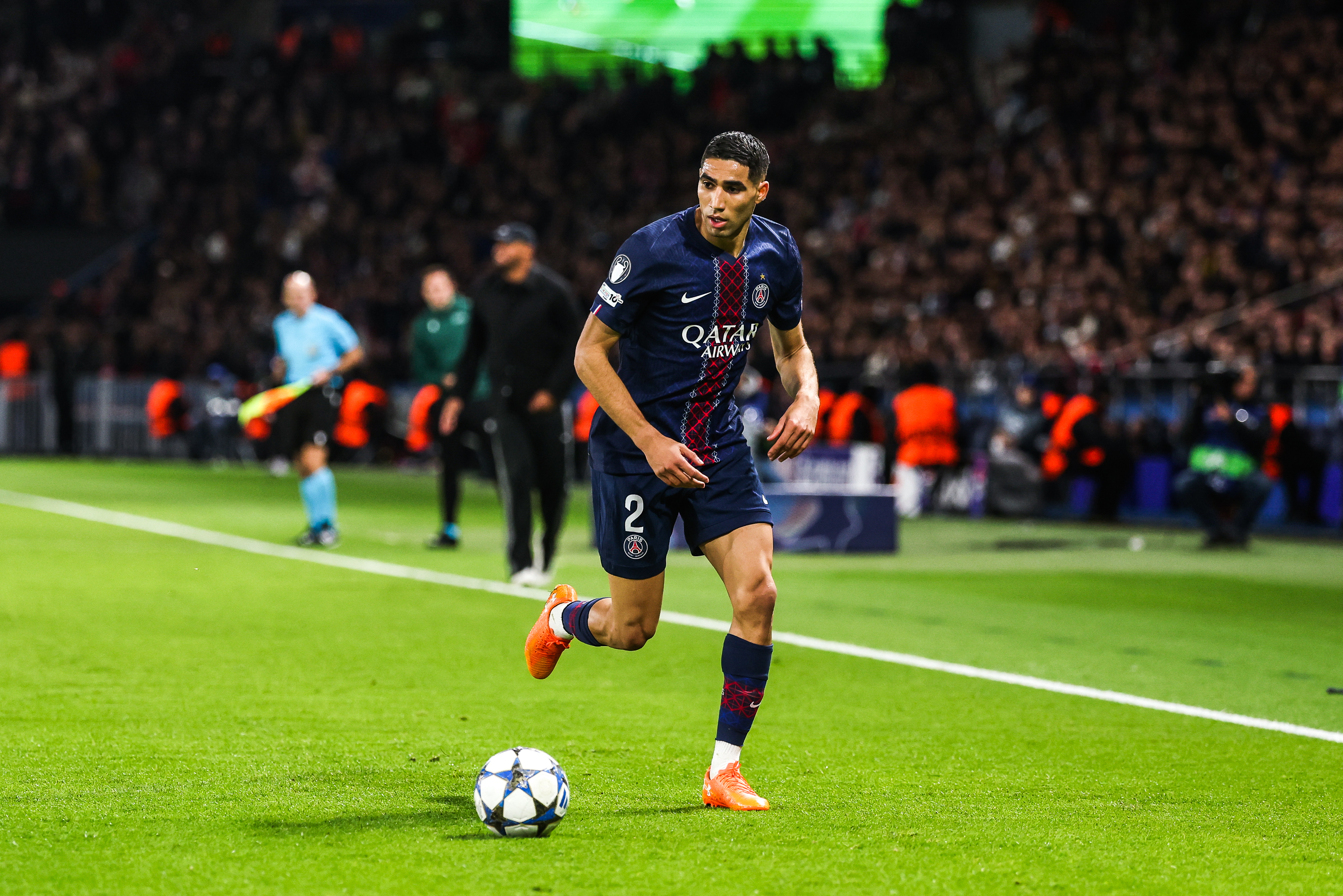 PSG - Regragui donne des nouvelles de Hakimi !