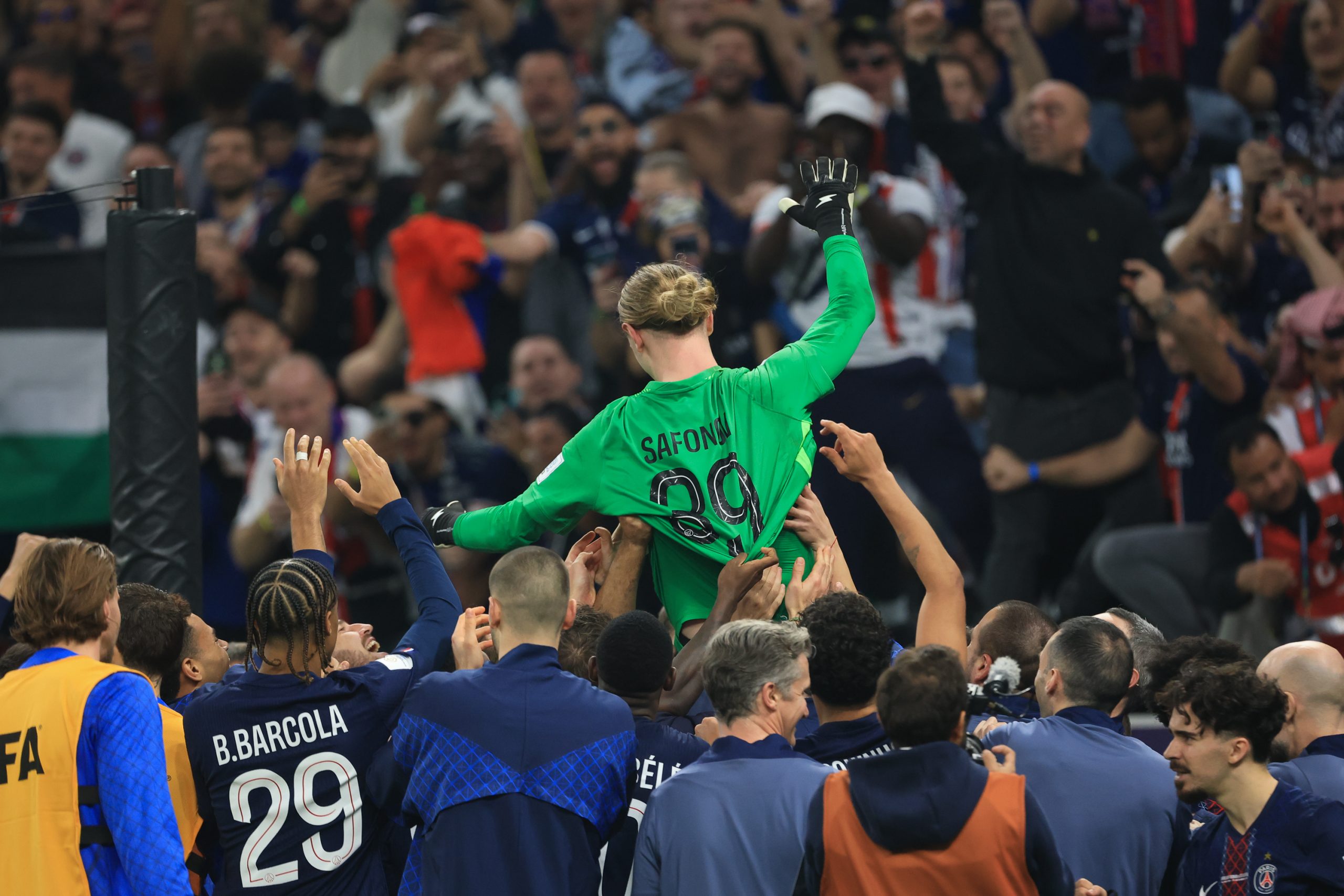 PSG/Flamengo - Safonov, Za&iuml;re-Emery, blessure...les tops et flops !