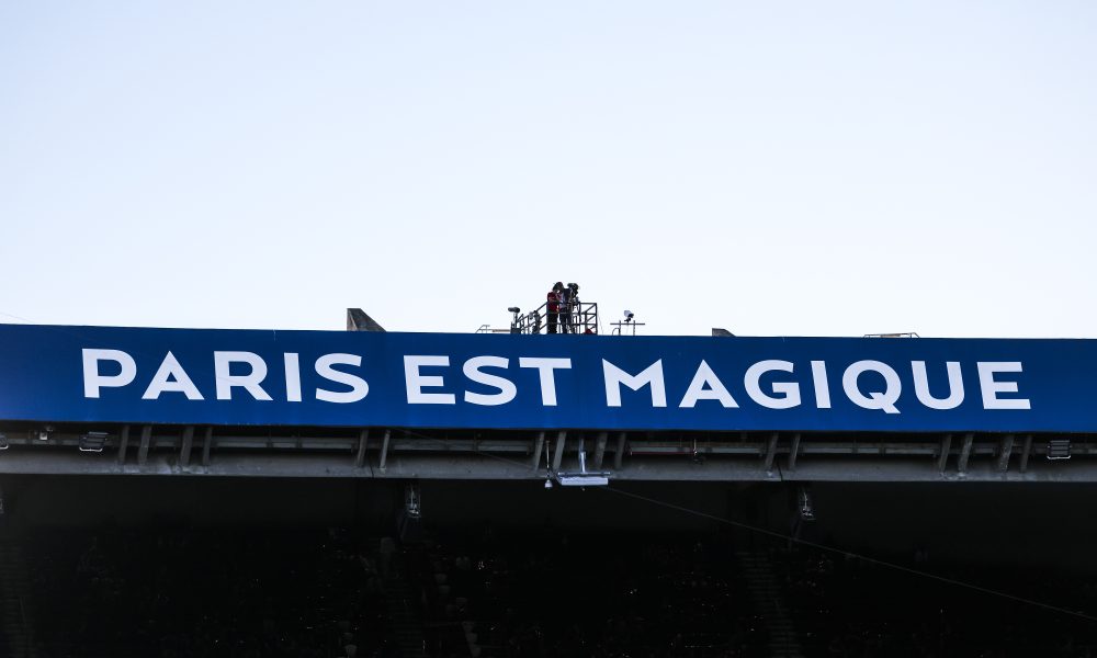 Le PSG "dispos&eacute; &agrave; rouvrir des discussions" pour le rachat du Parc des Princes