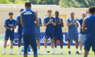 Mercato - L'Ajax Amsterdam cherche un milieu et lorgne au PSG