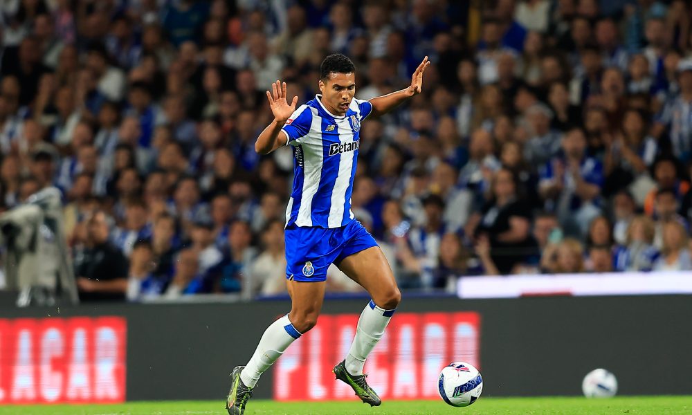 Mercato - Une piste du PSG confirm&eacute;e pour la doublure de Hakimi