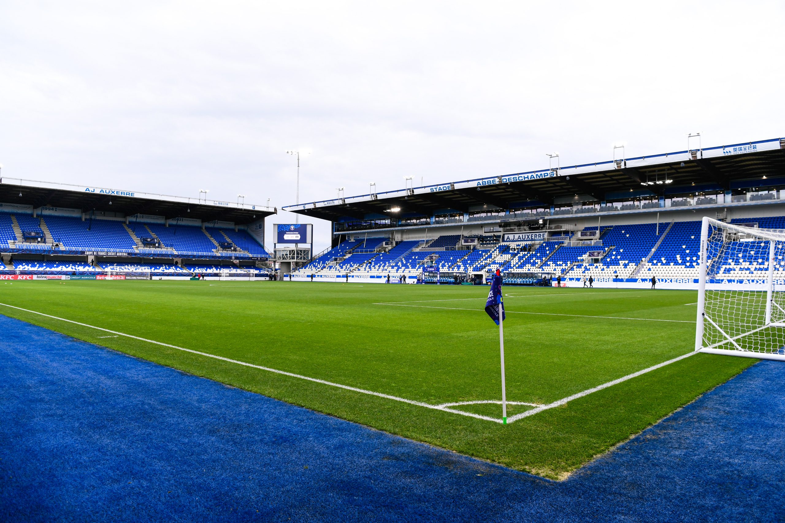 Auxerre/PSG - Plusieurs centaines de supporters parisiens pr&eacute;sents