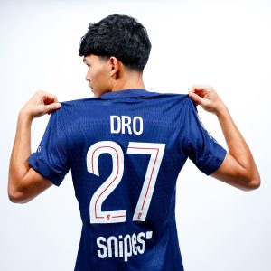 Officiel - Le num&eacute;ro de Dro Fernandez au PSG d&eacute;voil&eacute; !