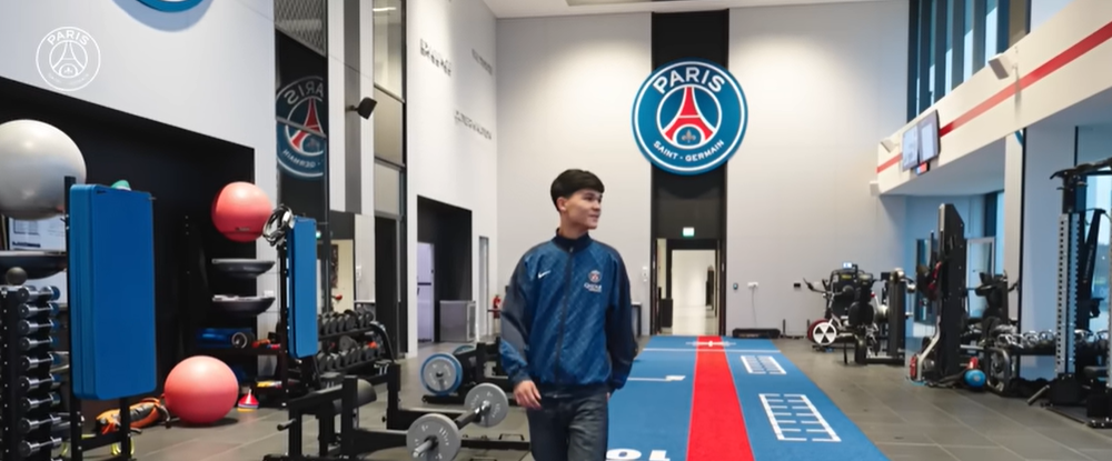 Les premiers pas de Dro Fernandez au PSG