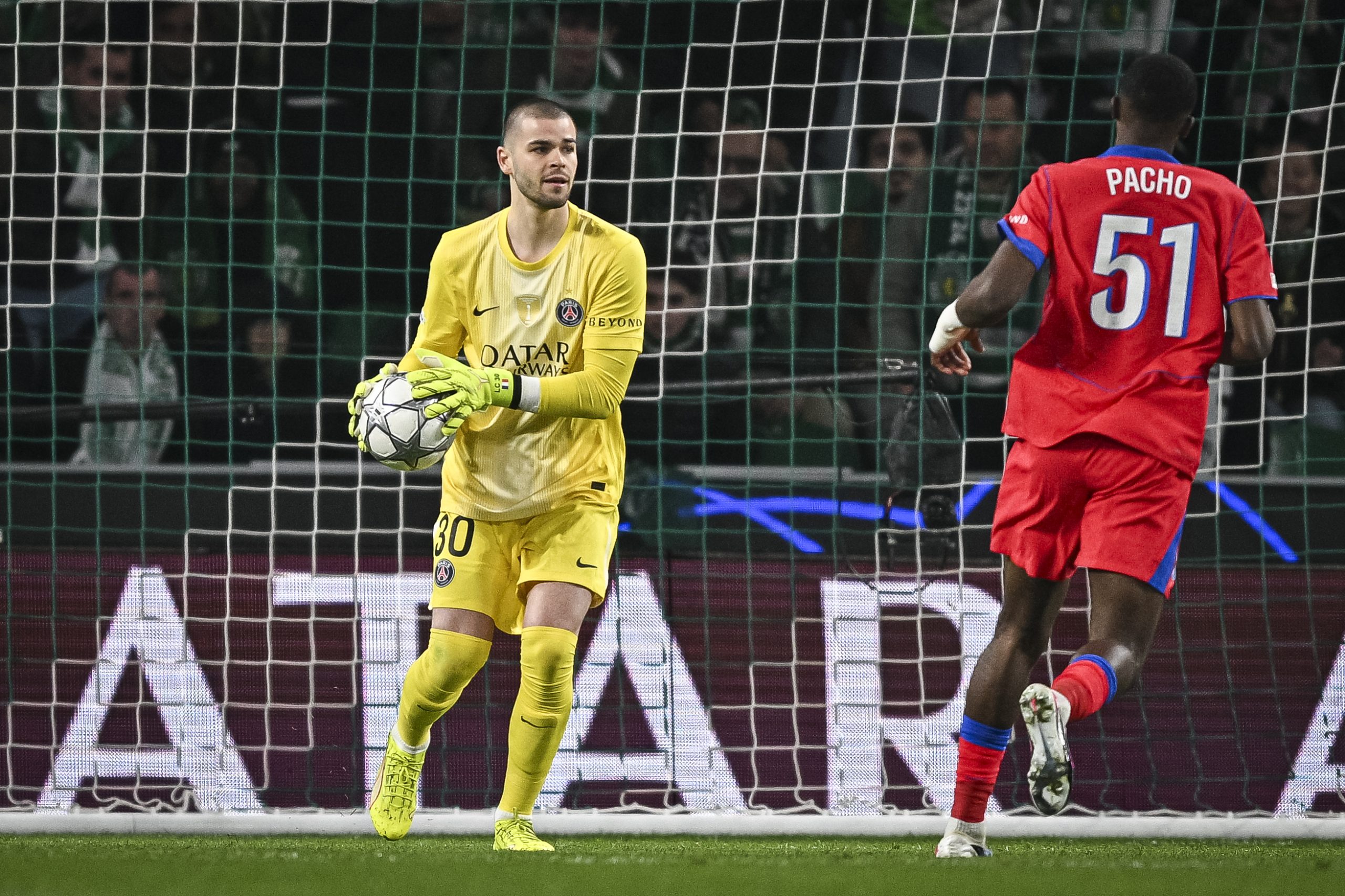 Sporting Portugal/PSG - Chevalier apr&egrave;s Donnarumma, Petit souligne un probl&egrave;me