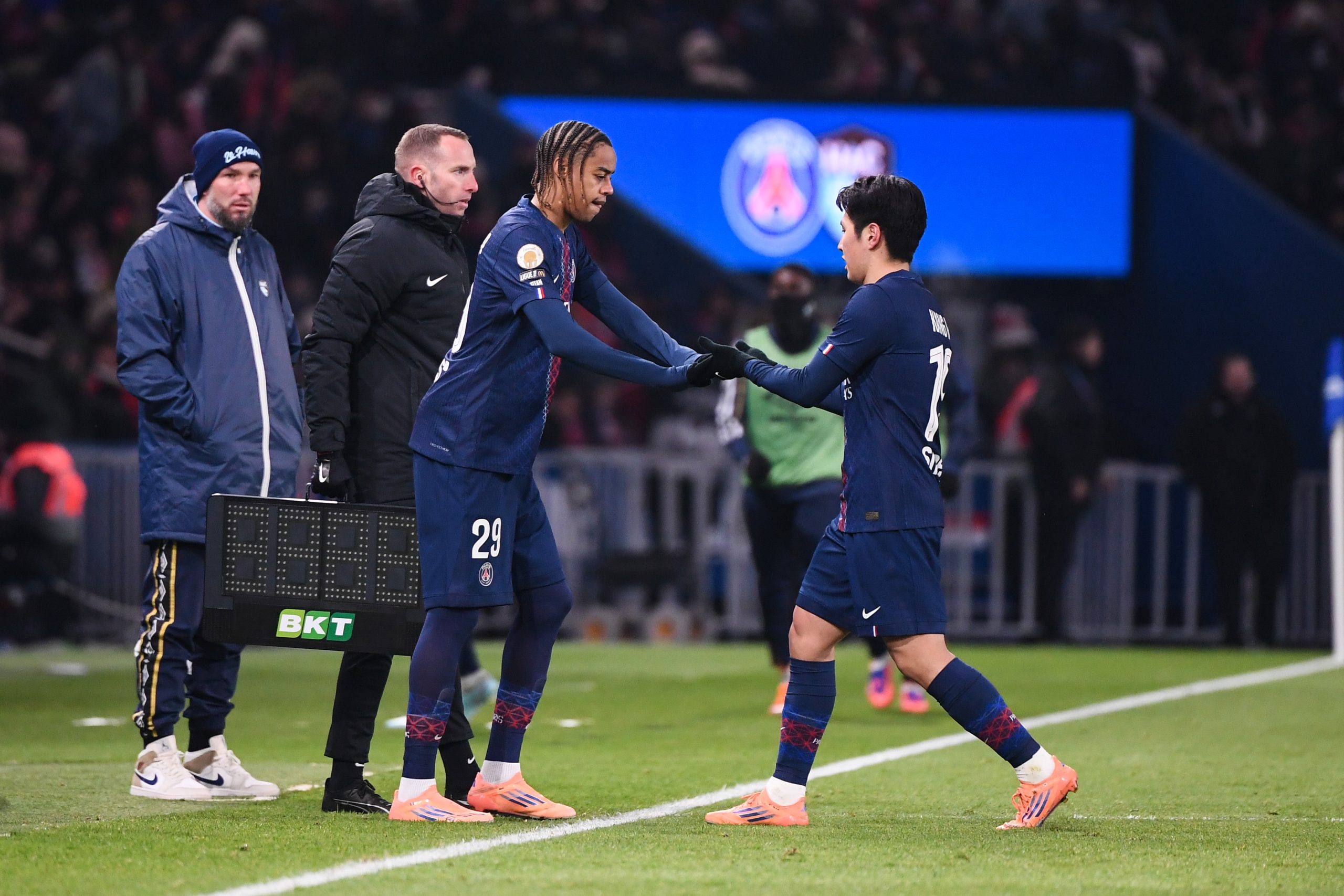 Revue de presse PSG : Barcola en 9 et Lee monte en grade