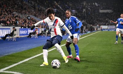 Strasbourg/PSG - Lee applaudit les Strasbourgeois et son &eacute;quipe