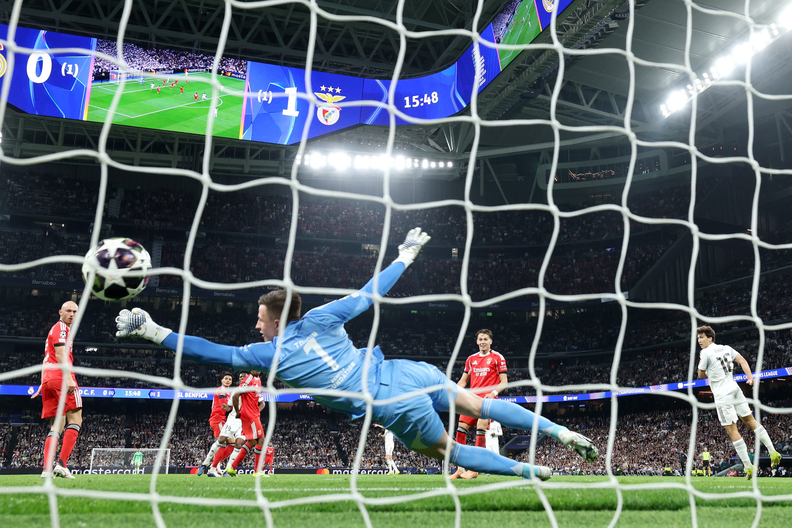 Ligue des Champions - Les plus beaux buts ce mercredi