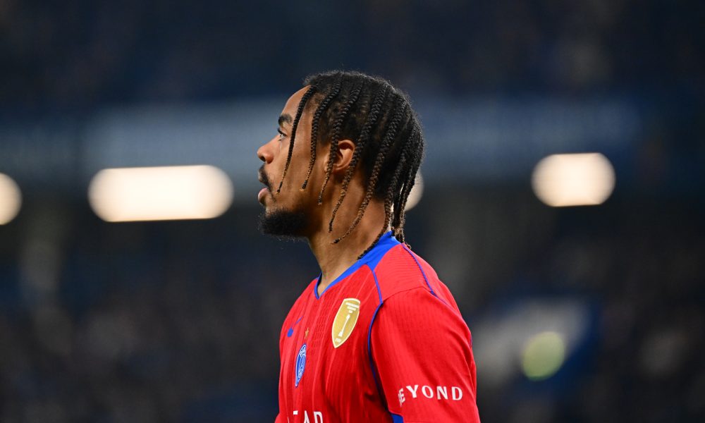 Revue de presse : PSG/Liverpool, blessure de Barcola et Chevalier en Bleus