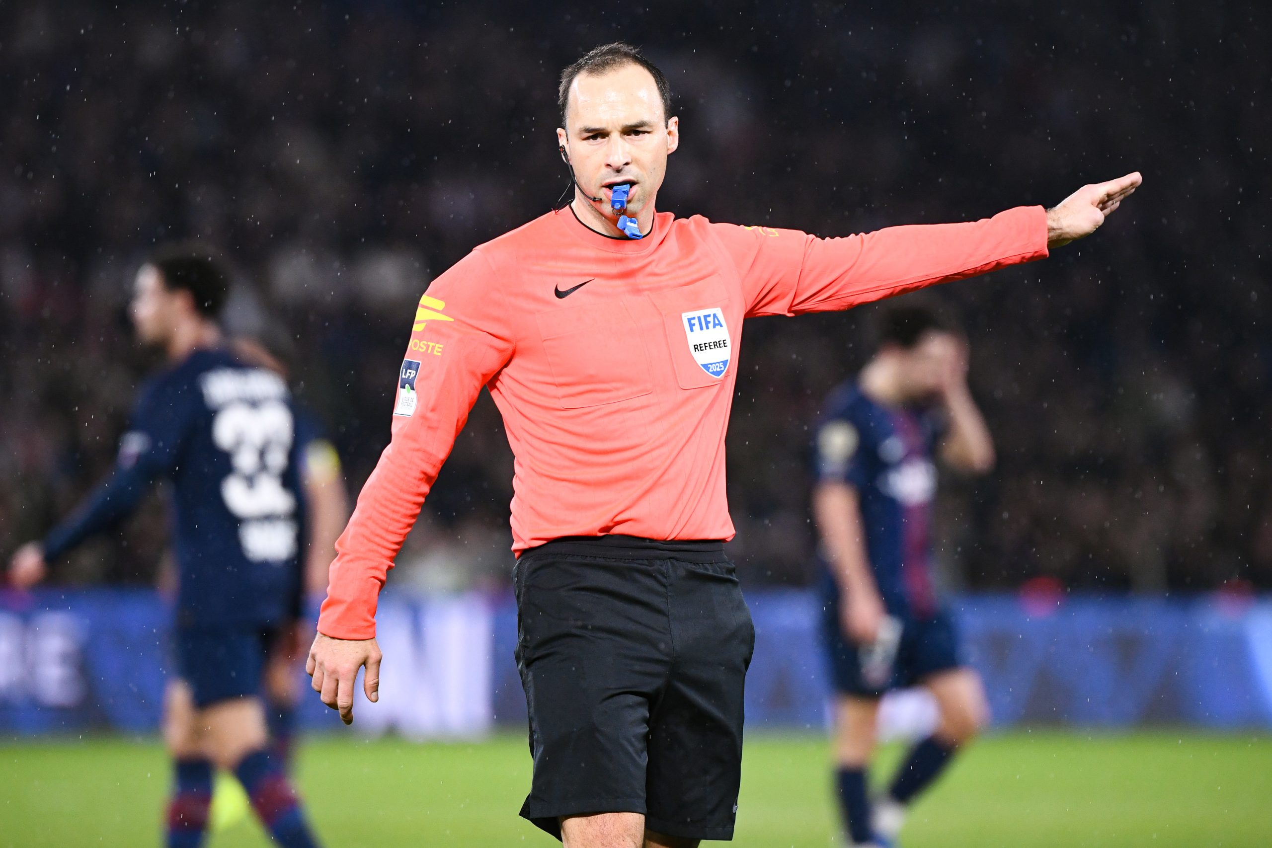 PSG/Lyon - L'arbitre du match de la 30e journ&eacute;e d&eacute;sign&eacute;
