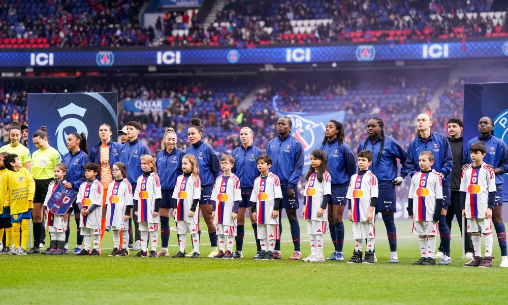 PSG/OL Lyonnes - Les &eacute;quipes officielles