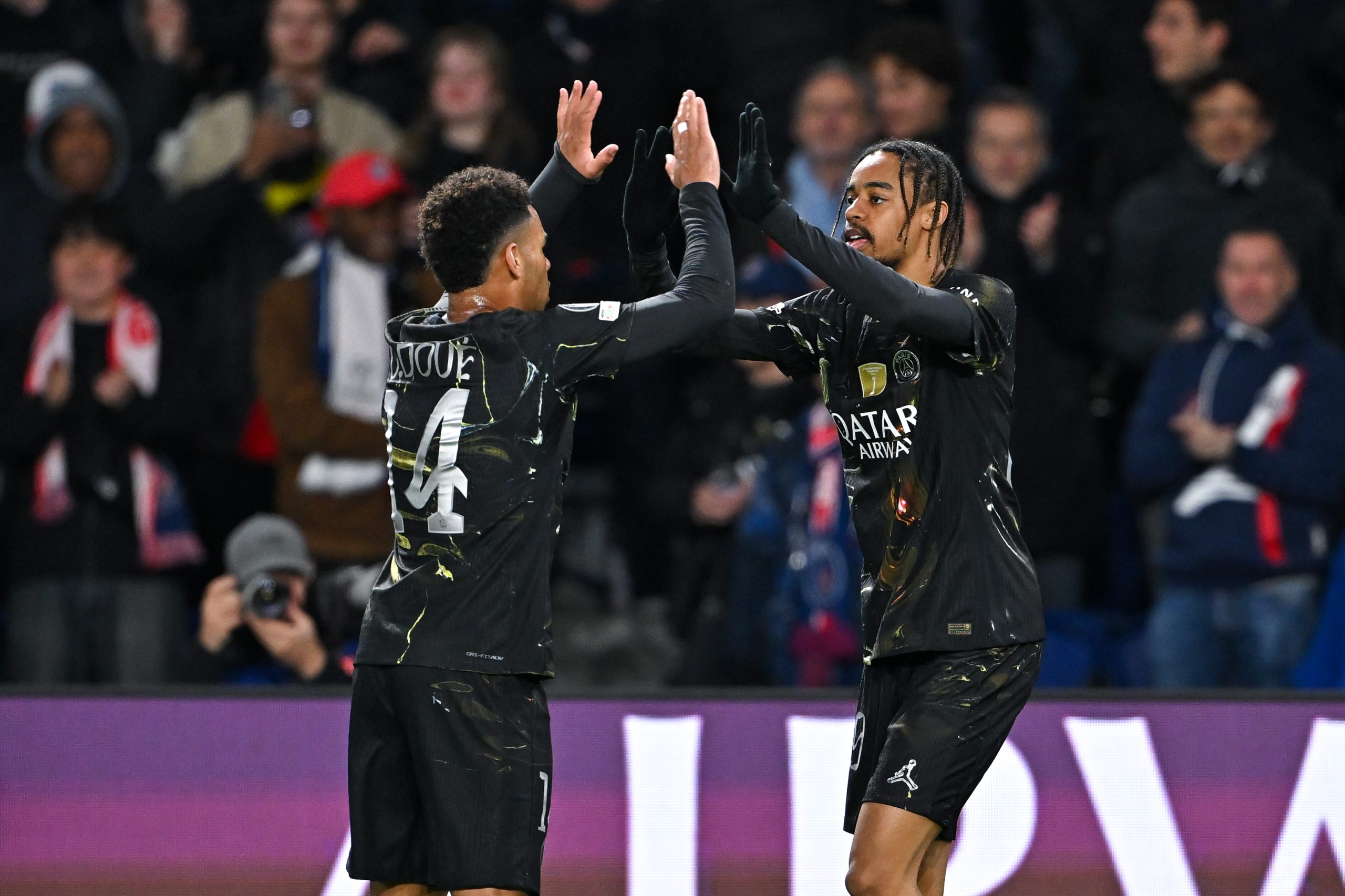 Revue de presse : Liverpool/PSG : Dou&eacute;, Barcola et Salah