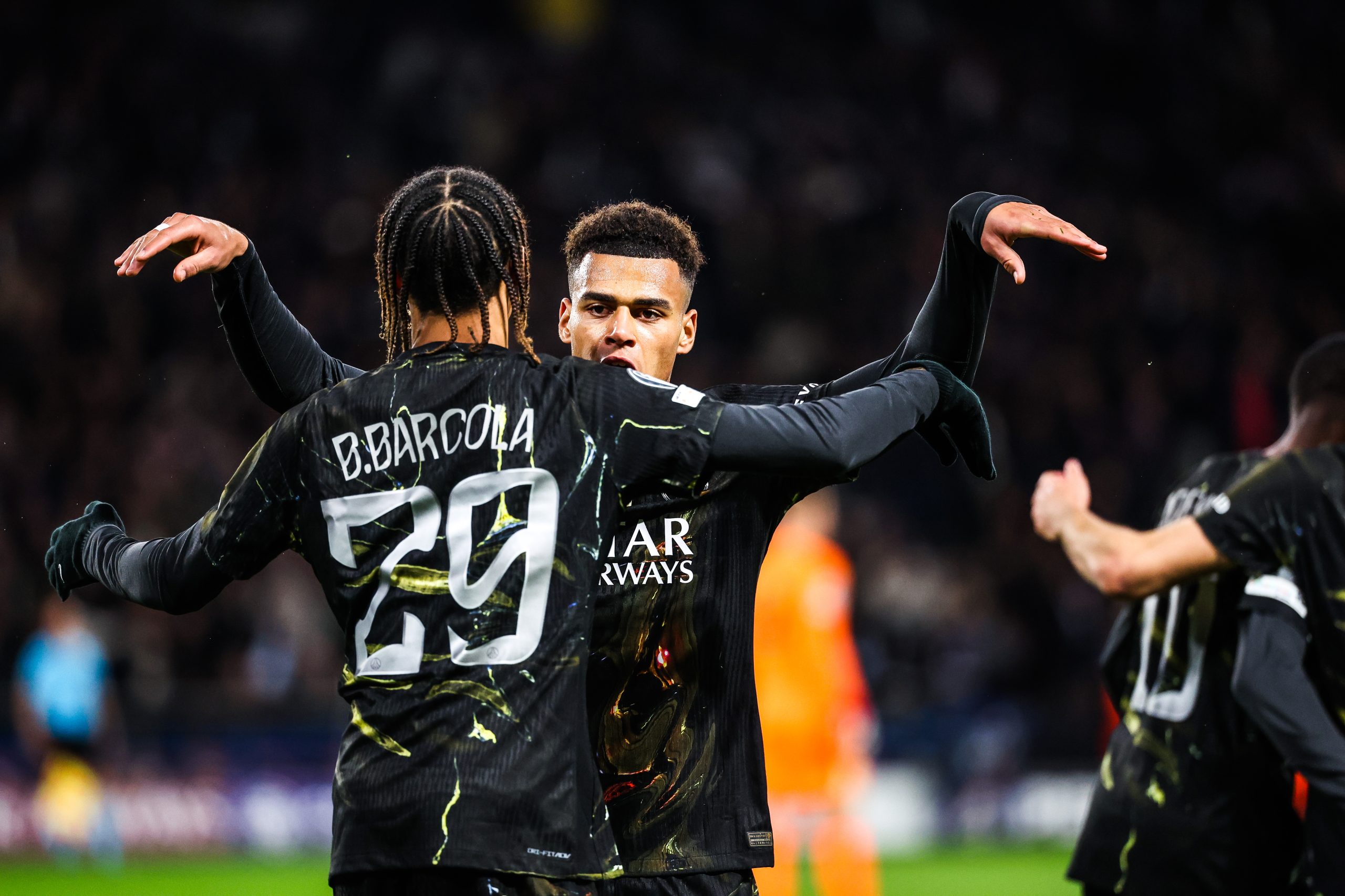 Revue de presse : Barcola pr&ecirc;t pour Liverpool/PSG et Van Dijk dans le doute