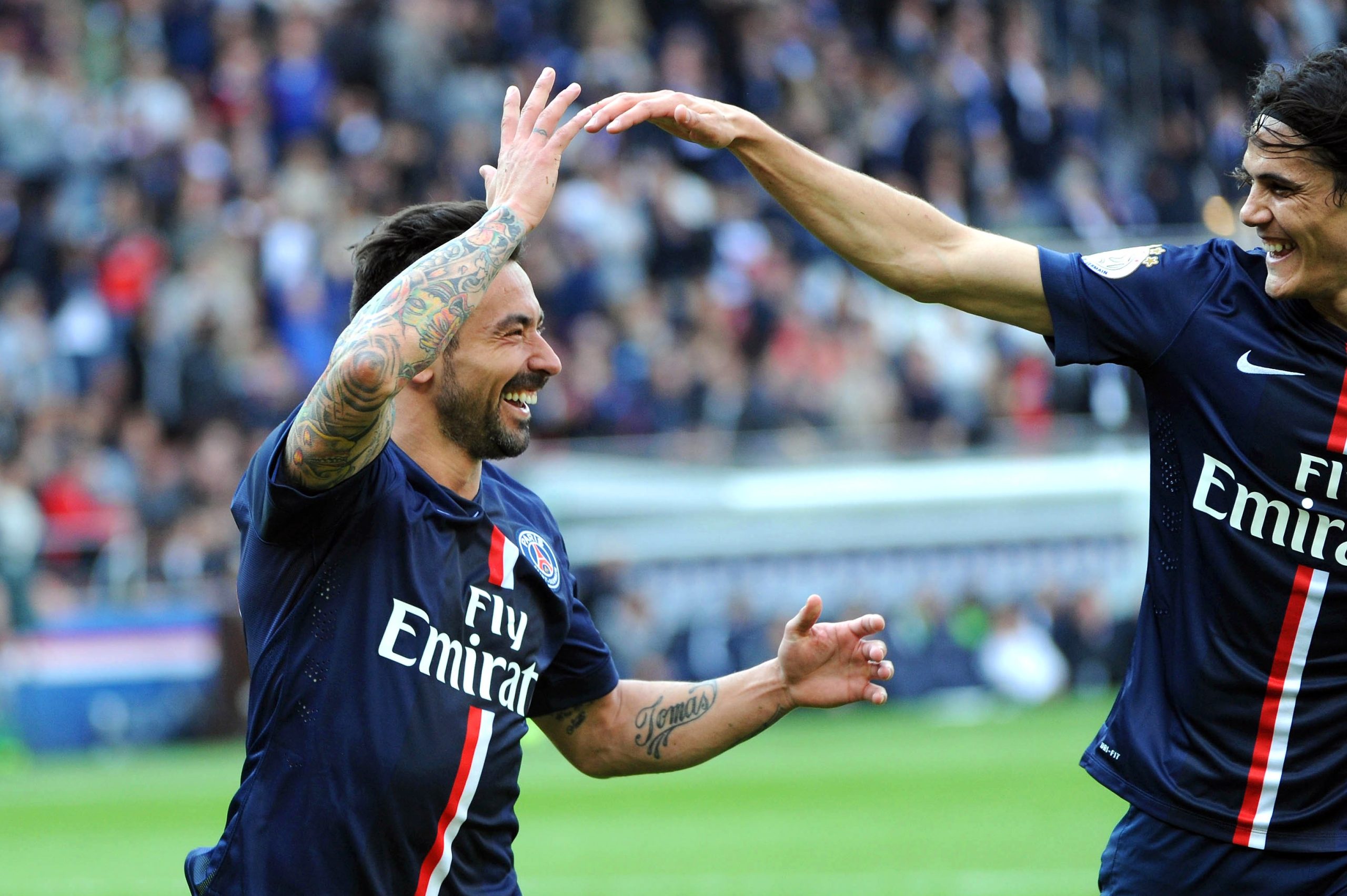 Le PSG "a gagn&eacute; le respect", Lavezzi est ravi !