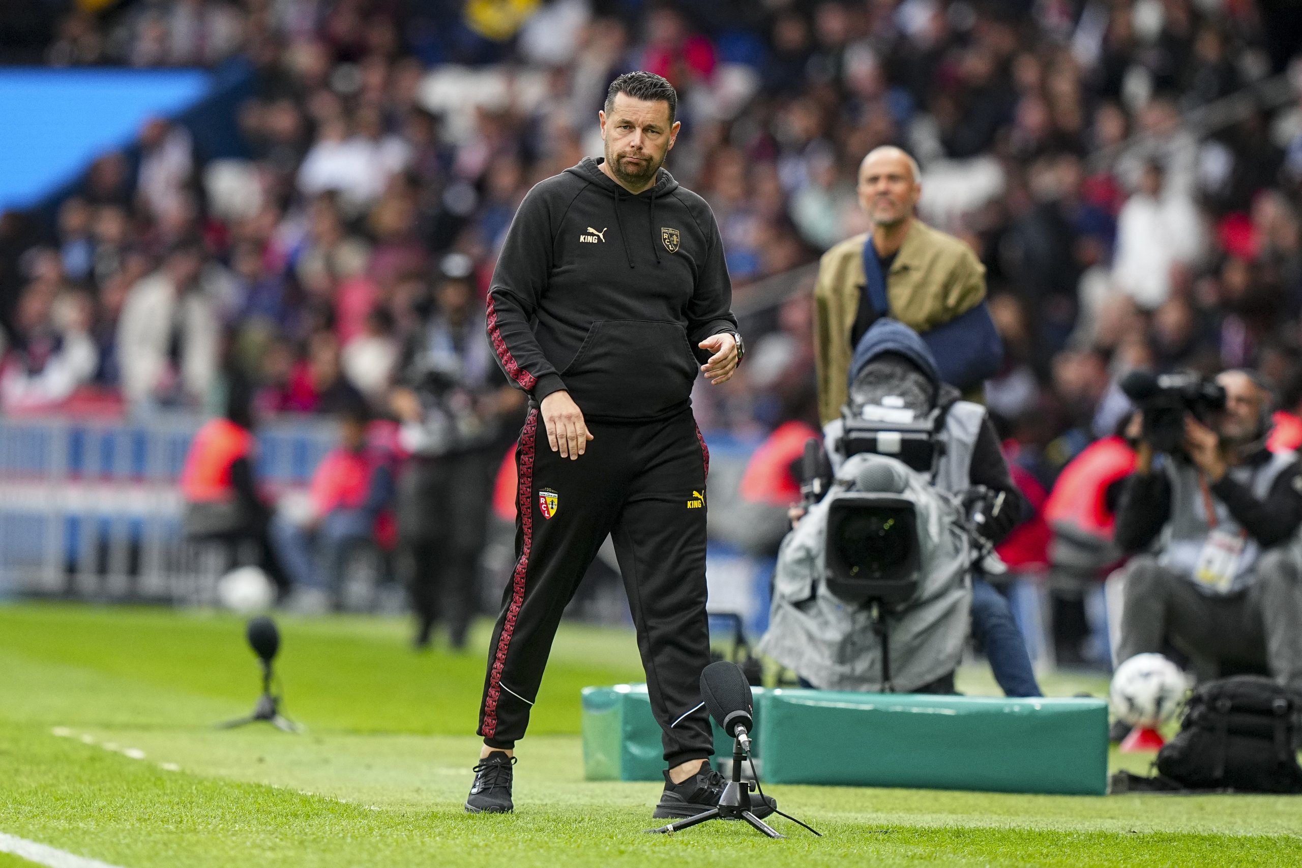 Lens/PSG - Le groupe lensois : Pierre Sage a 3 absents