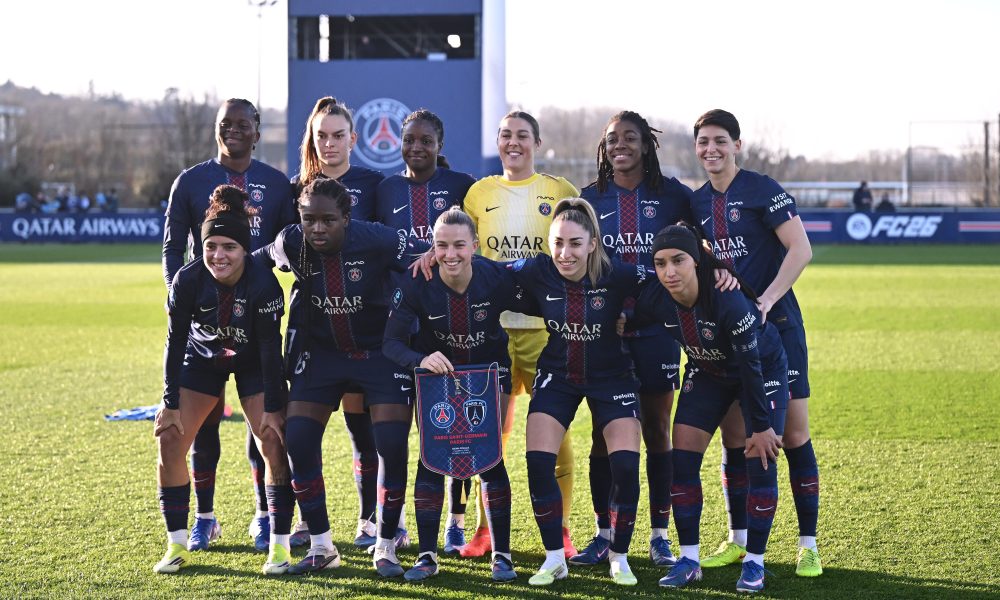 Paris FC/PSG - Les &eacute;quipes officielles