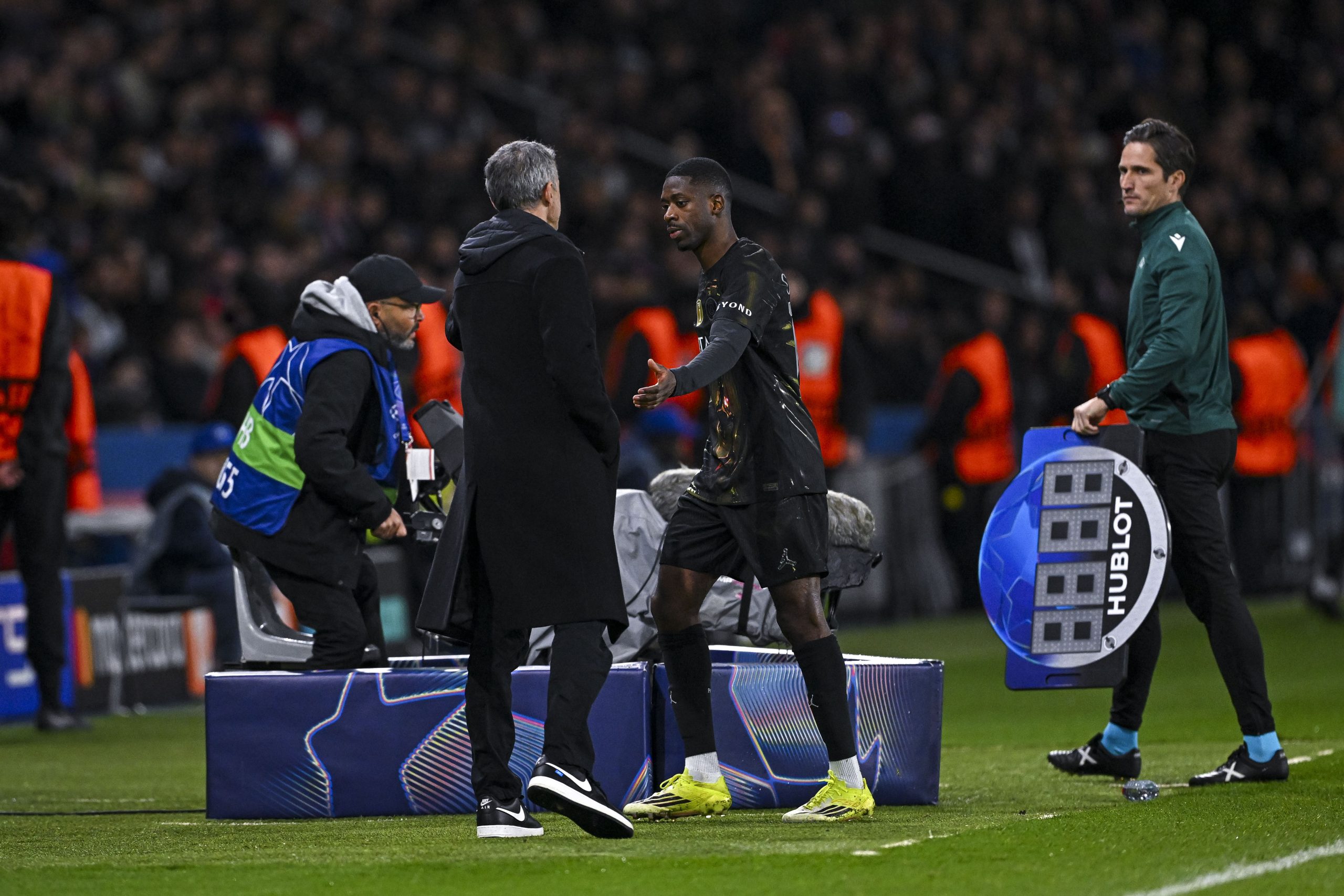 Revue de presse : Demb&eacute;l&eacute; sacr&eacute;, pas Luis Enrique