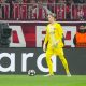 Bayern/PSG - Safonov qui d&eacute;gage en touche, c'&eacute;tait tactique