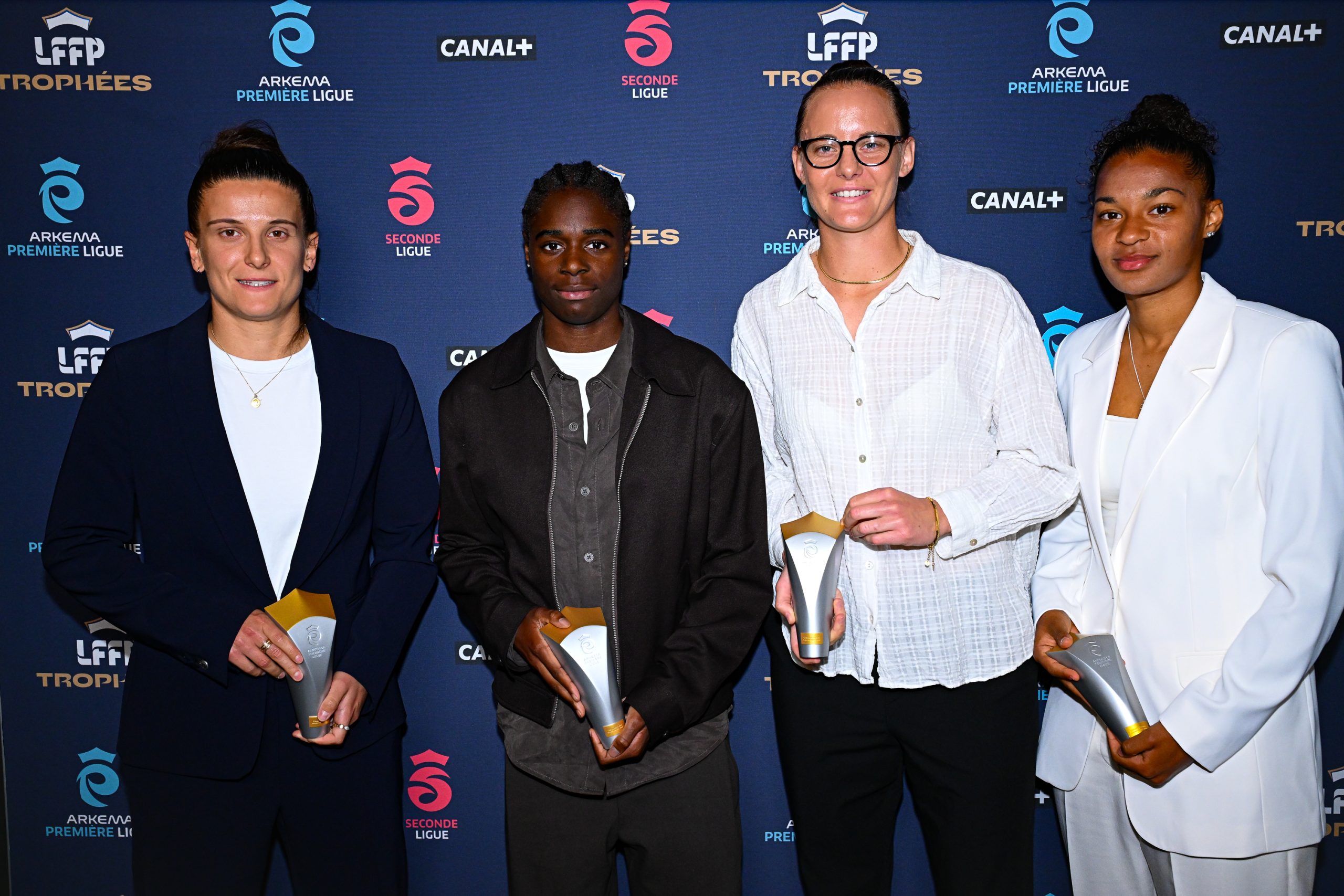 Tous les troph&eacute;es LFFP 2025-2026 en Premi&egrave;re Ligue Ark&eacute;ma