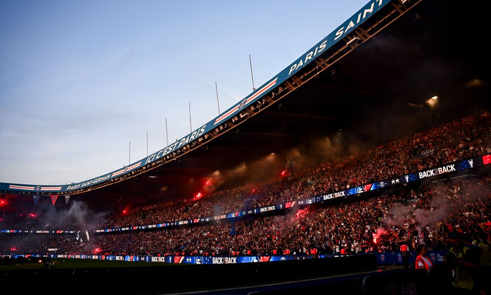 PSG/Arsenal - Les c&eacute;l&eacute;brations pour la Ligue des Champions &agrave; Paris en direct