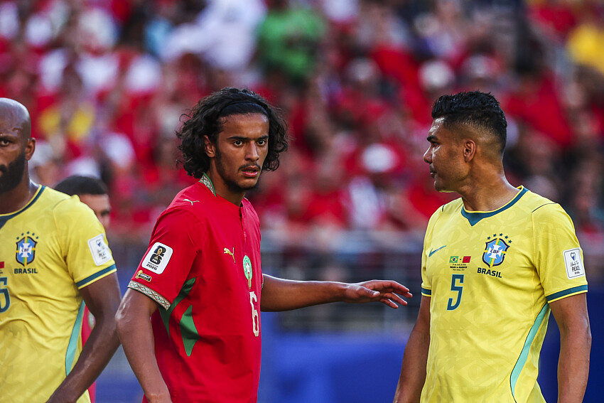 Mercato - Bouaddi finalement plut&ocirc;t vers Manchester City ?