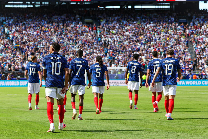 France/Irak - La composition des Bleus avec Barcola se confirme