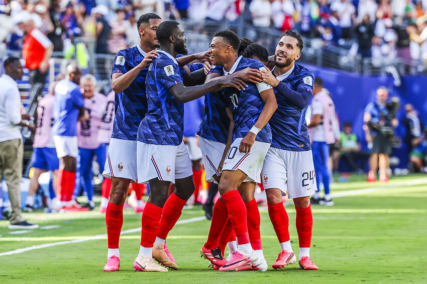 Revue de presse : France/Sénégal, Mbappé et Olise ont lancé les Bleus