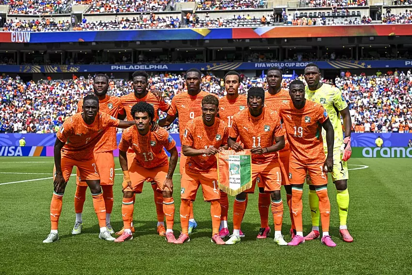 C&ocirc;te d'Ivoire/Norv&egrave;ge - Les &eacute;quipes officielles :