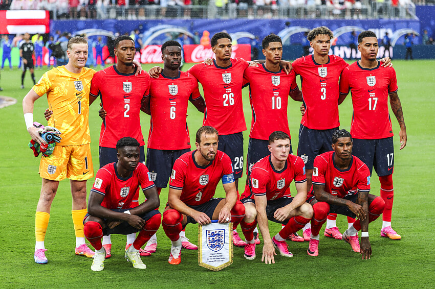 Angleterre/RD Congo - Les &eacute;quipes officielles en 16e de finale
