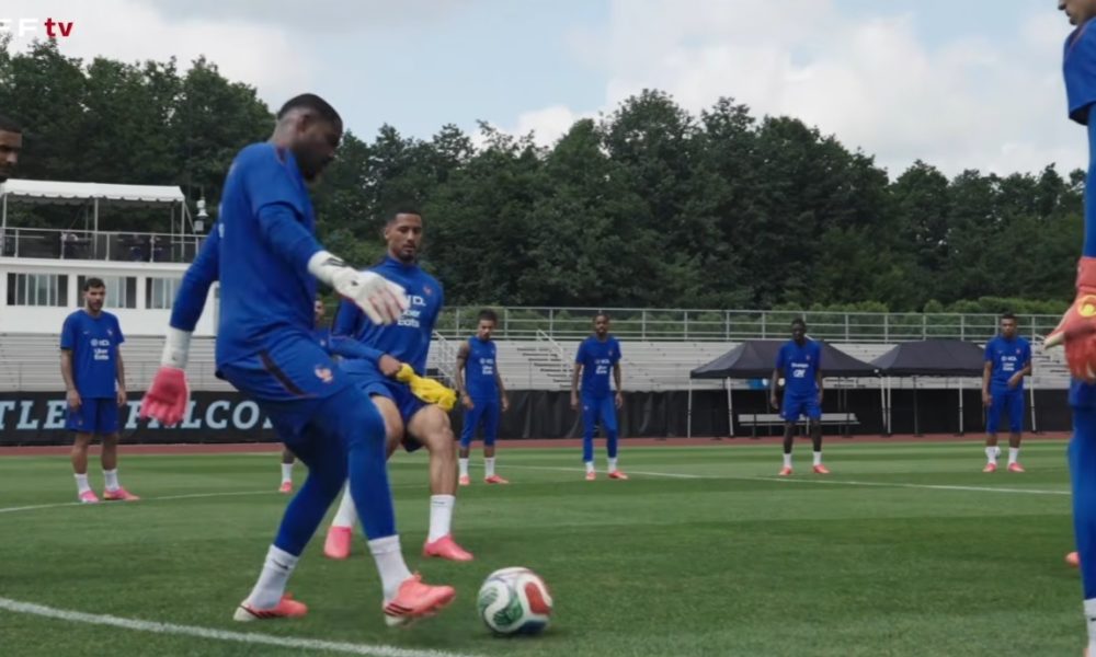 L'immersion aupr&egrave;s des Bleus : Deschamps s'exprime et entra&icirc;nement en vue de France/Su&egrave;de
