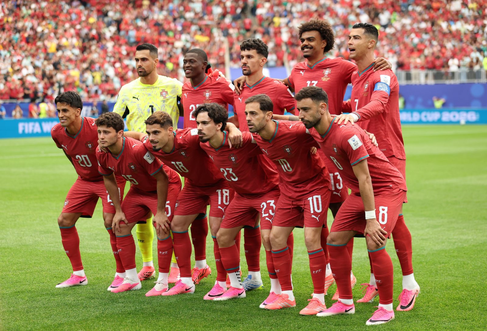 Portugal/Ouzbékistan - Les équipes officielles :