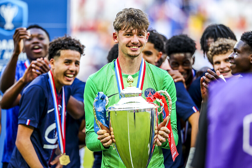 Mercato - Le PSG obtient la signature d'un jeune talent