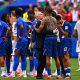 R&eacute;sum&eacute; vid&eacute;o France/Angleterre (4-6), les Bleus humili&eacute;s fr&ocirc;lent la Remontada!