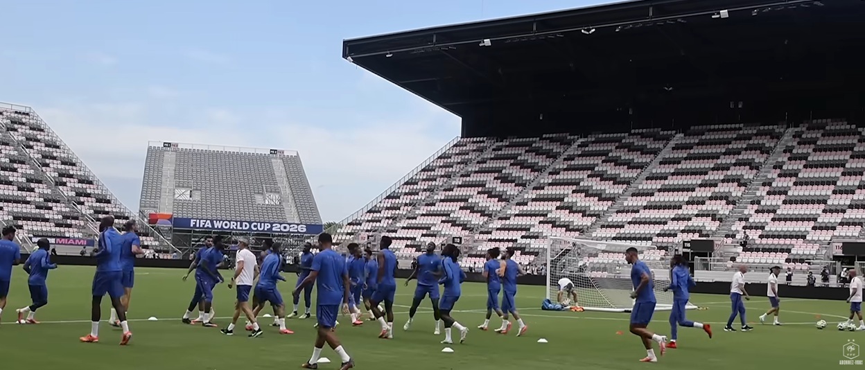 L'immersion au sein de l'Equipe de France : dernier entra&icirc;nement en vid&eacute;o